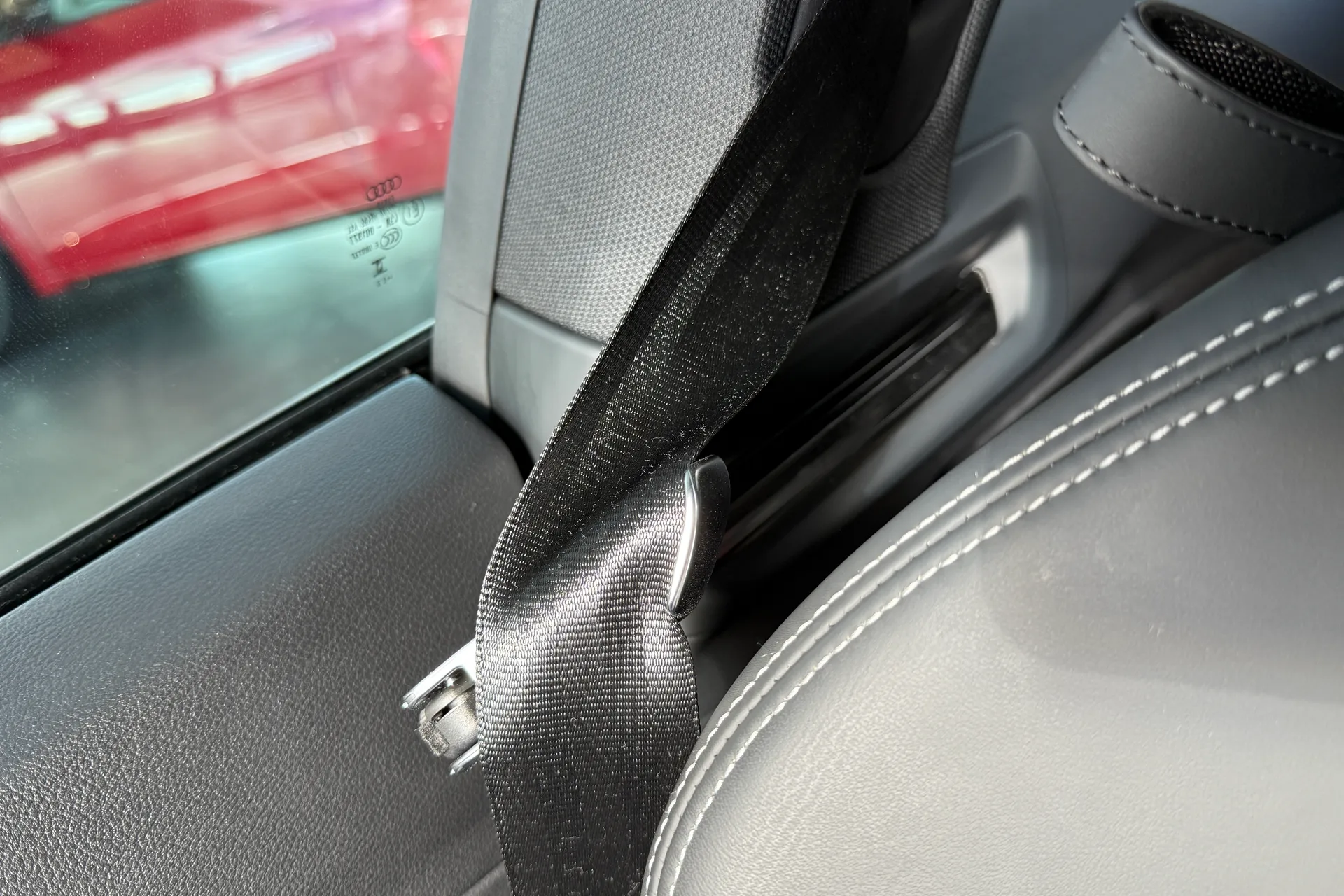 Audi RS5 thumbnail image number 57