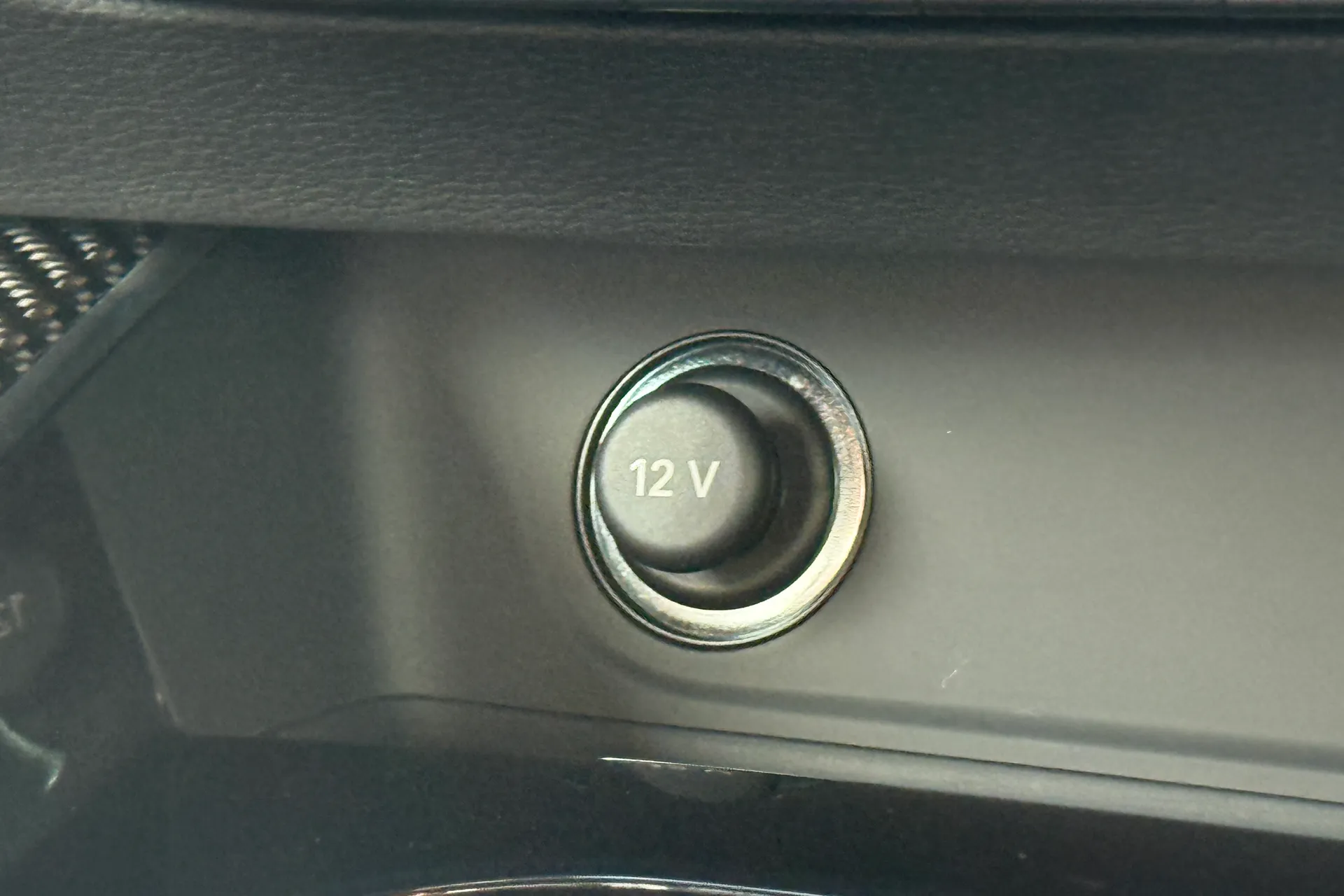 Audi RS5 thumbnail image number 32