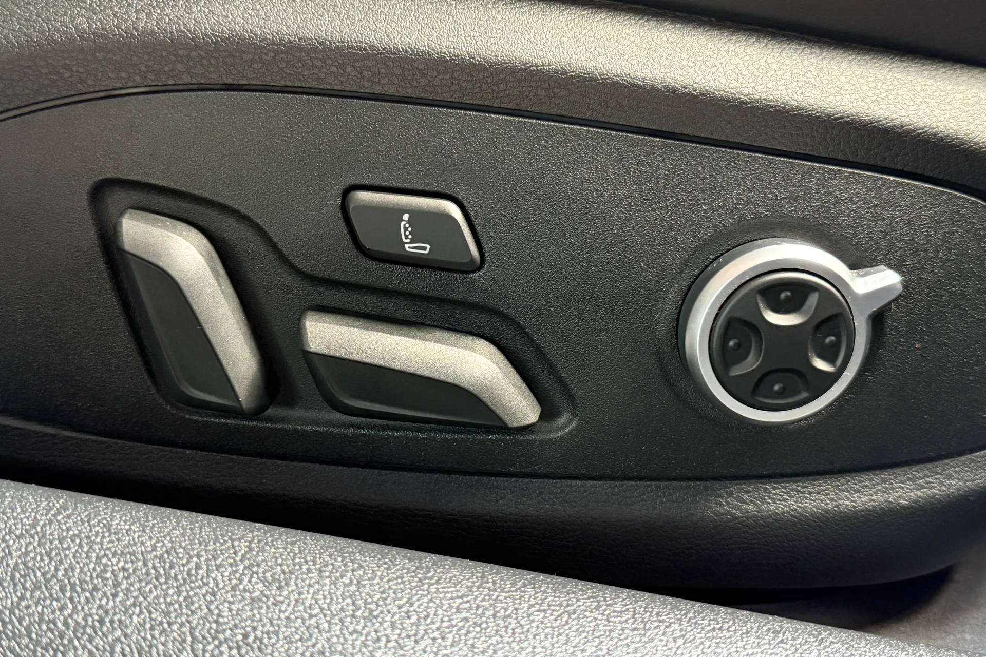 Audi RS5 thumbnail image number 8