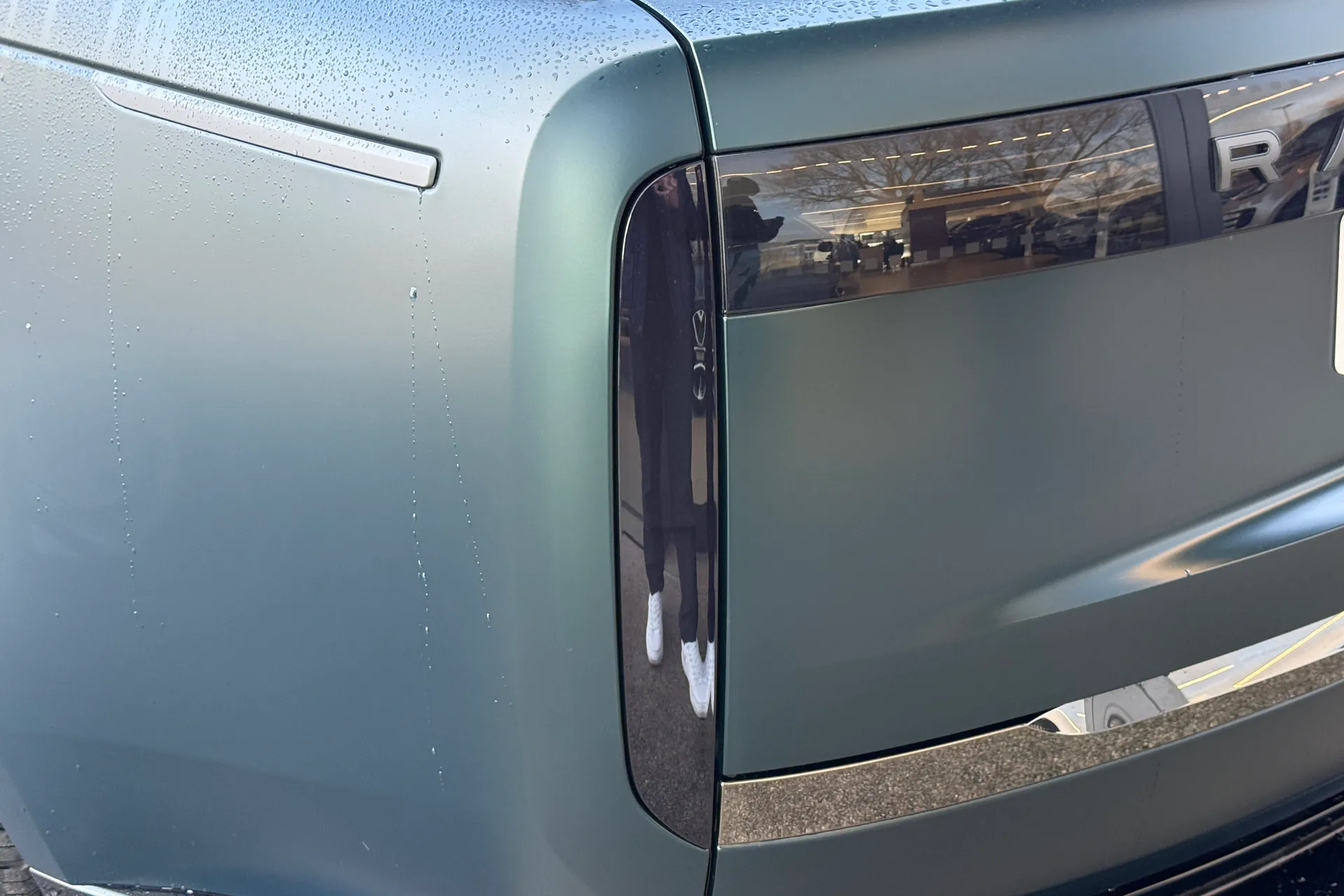 LAND ROVER RANGE ROVER thumbnail image number 18