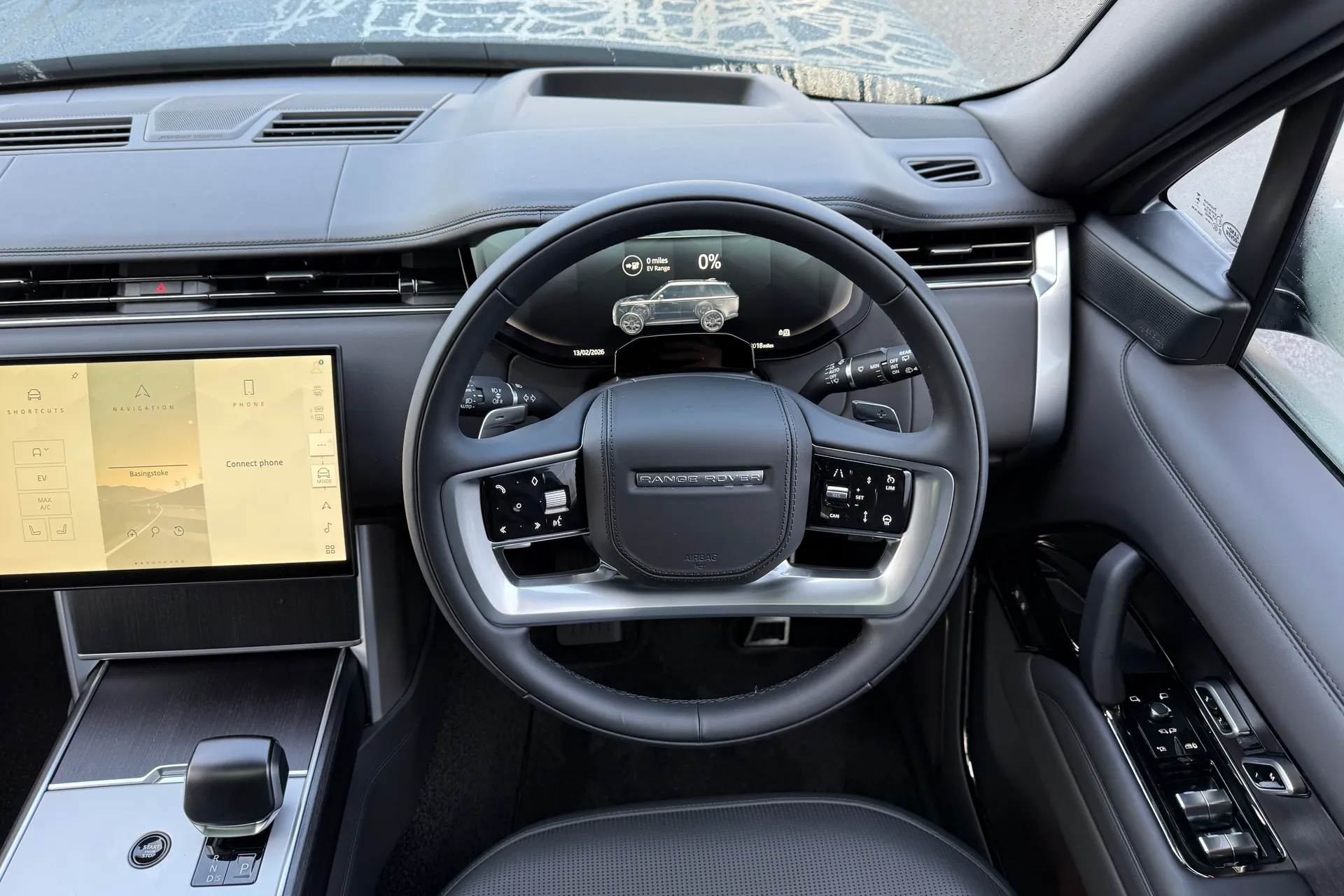 LAND ROVER RANGE ROVER thumbnail image number 12