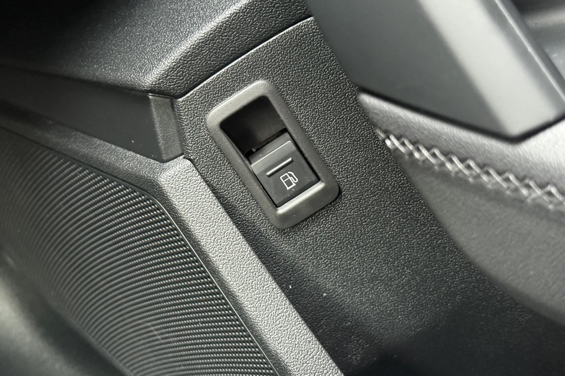 Audi A3 thumbnail image number 22