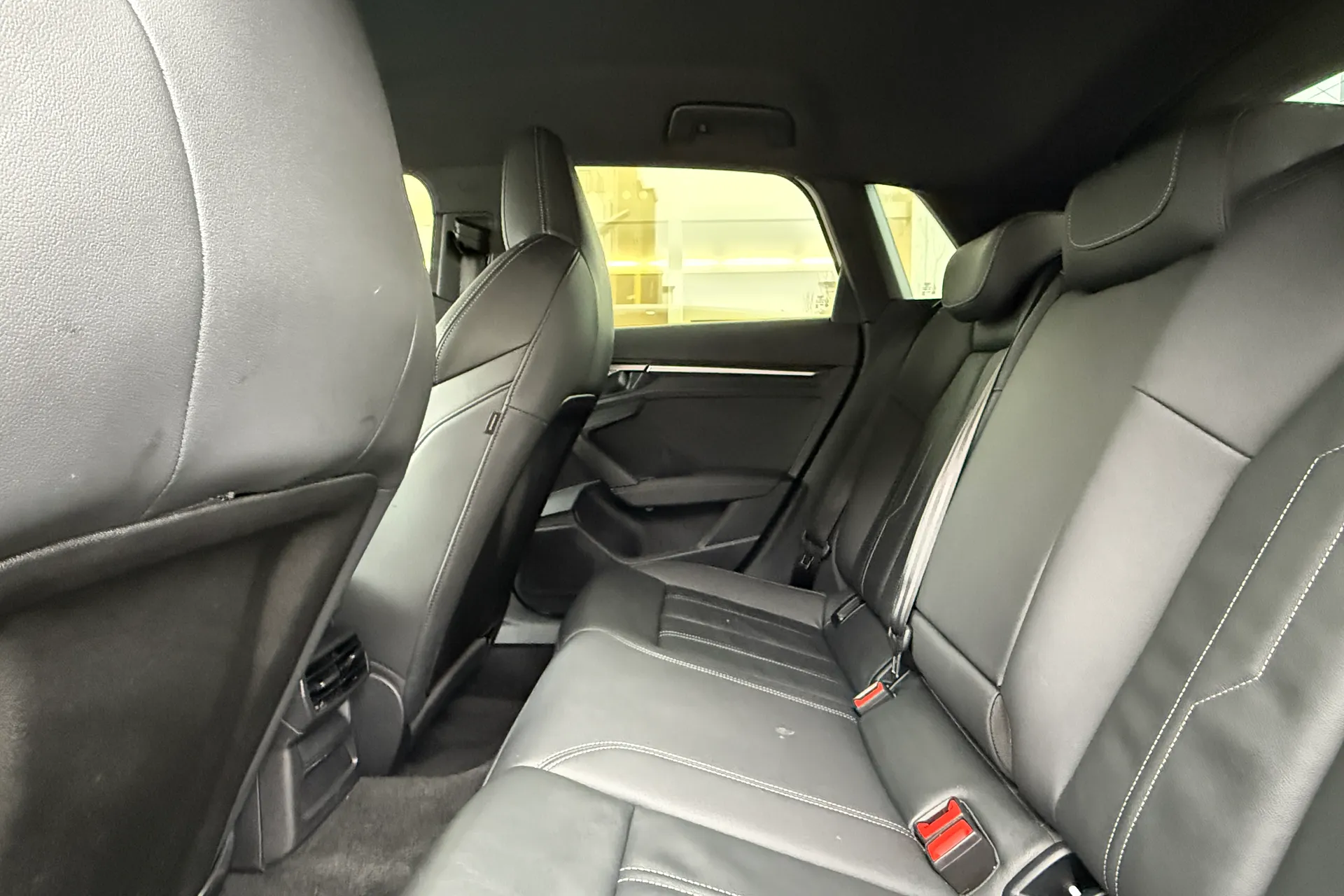 Audi A3 thumbnail image number 47