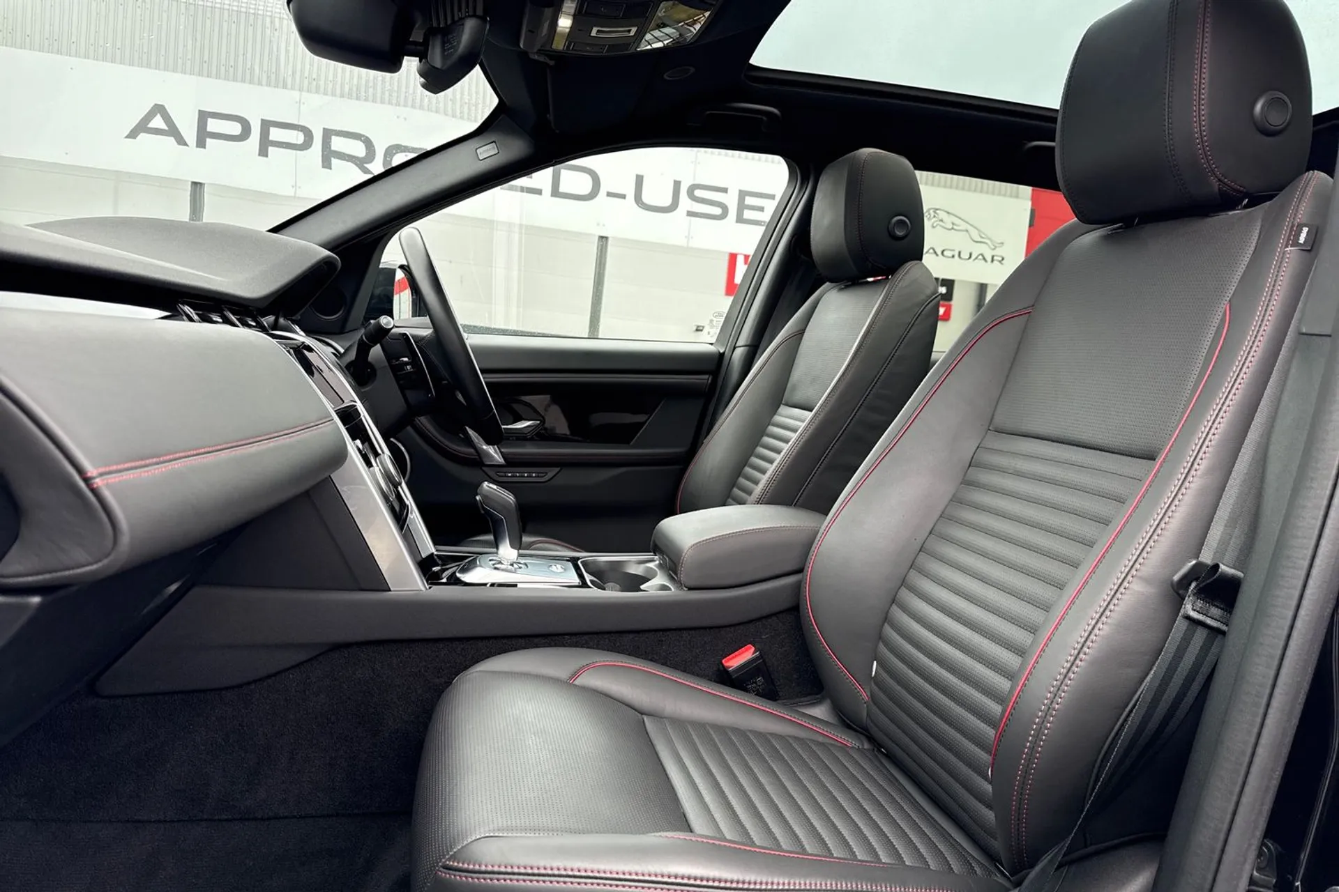 LAND ROVER DISCOVERY SPORT thumbnail image number 37