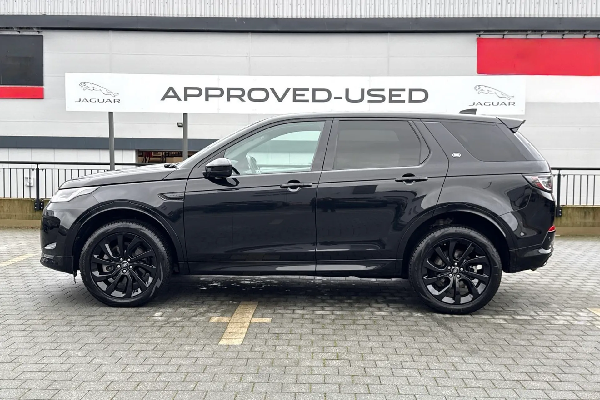 LAND ROVER DISCOVERY SPORT thumbnail image number 8