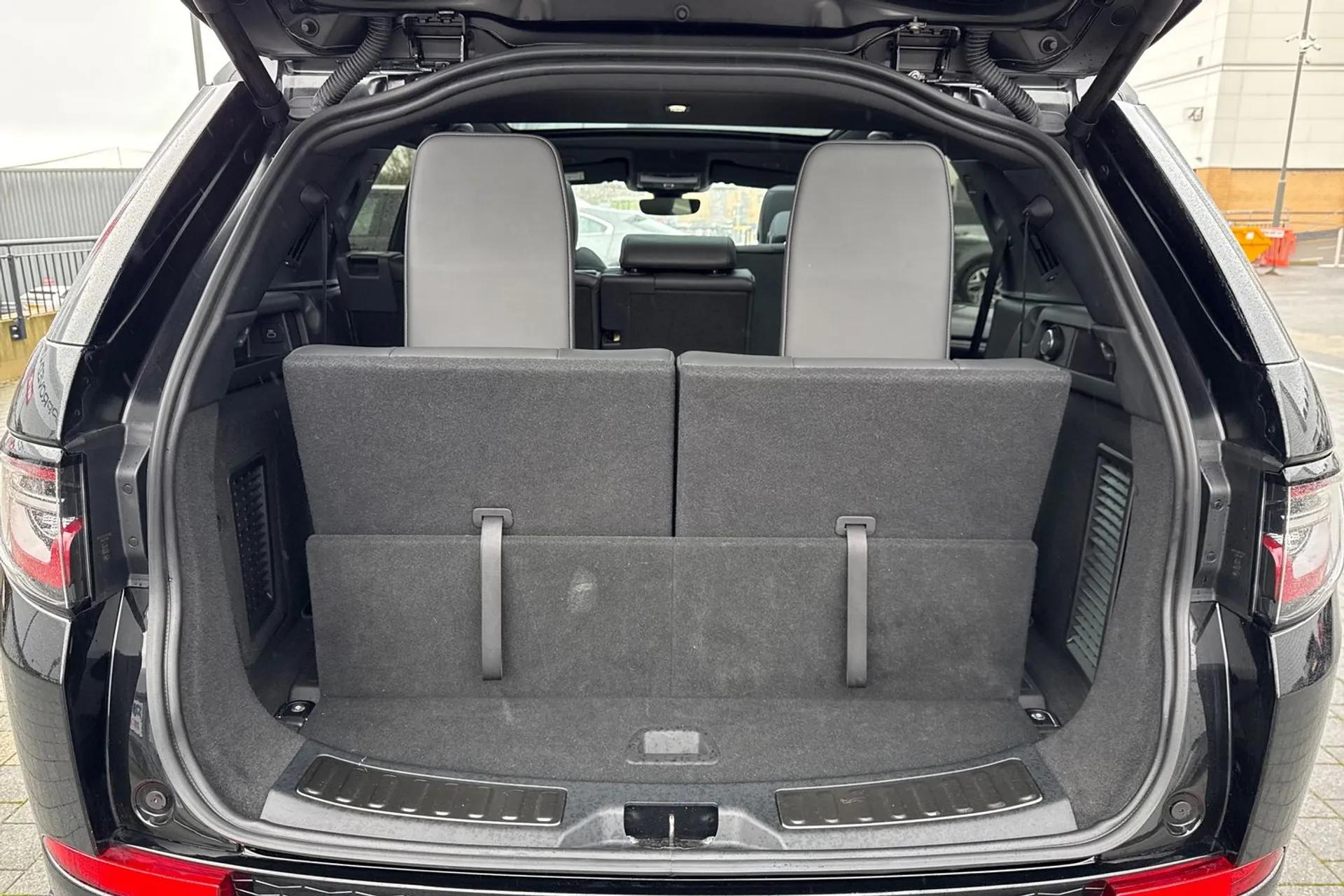 LAND ROVER DISCOVERY SPORT thumbnail image number 29