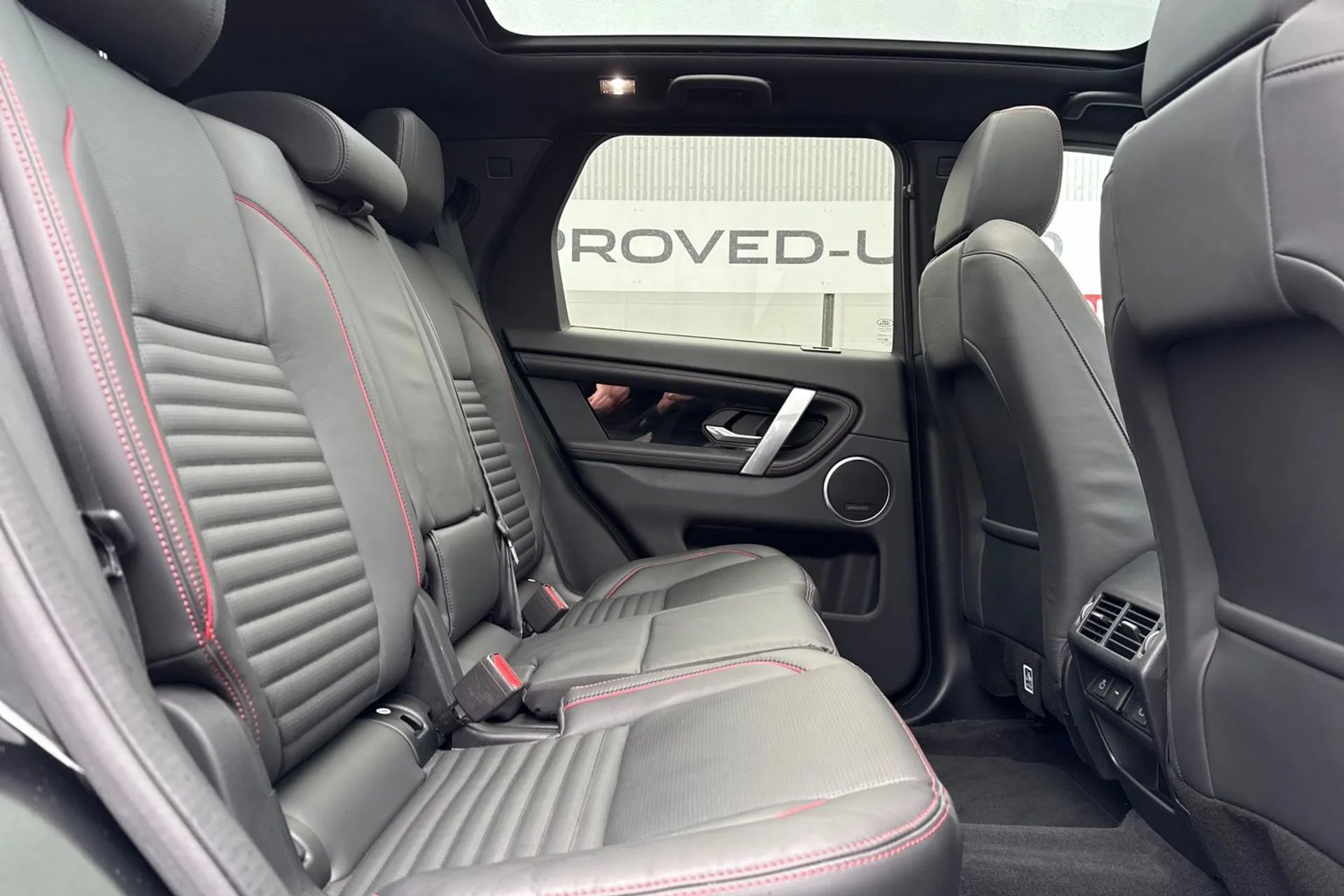 LAND ROVER DISCOVERY SPORT thumbnail image number 33