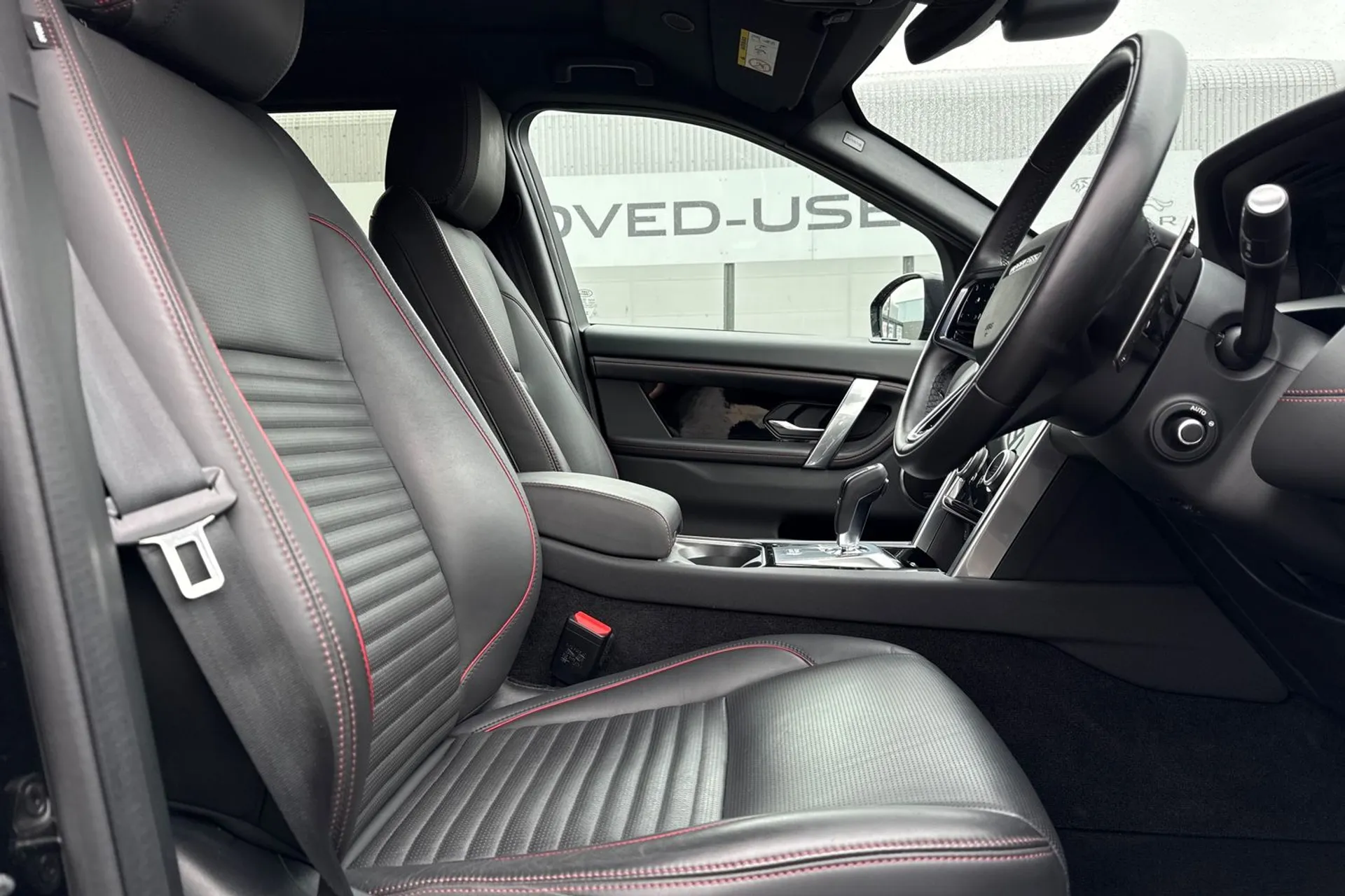 LAND ROVER DISCOVERY SPORT thumbnail image number 18