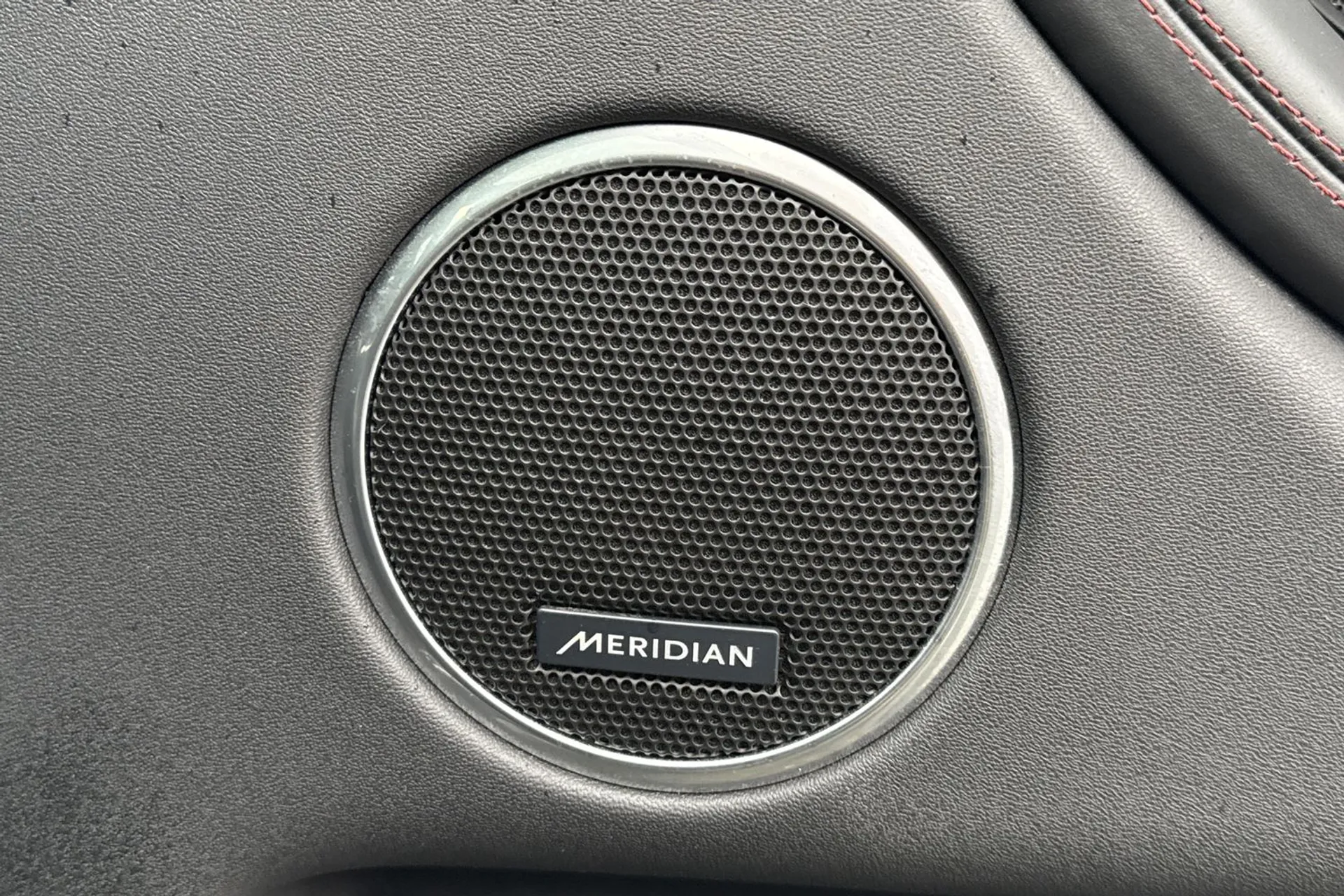 LAND ROVER DISCOVERY SPORT thumbnail image number 49