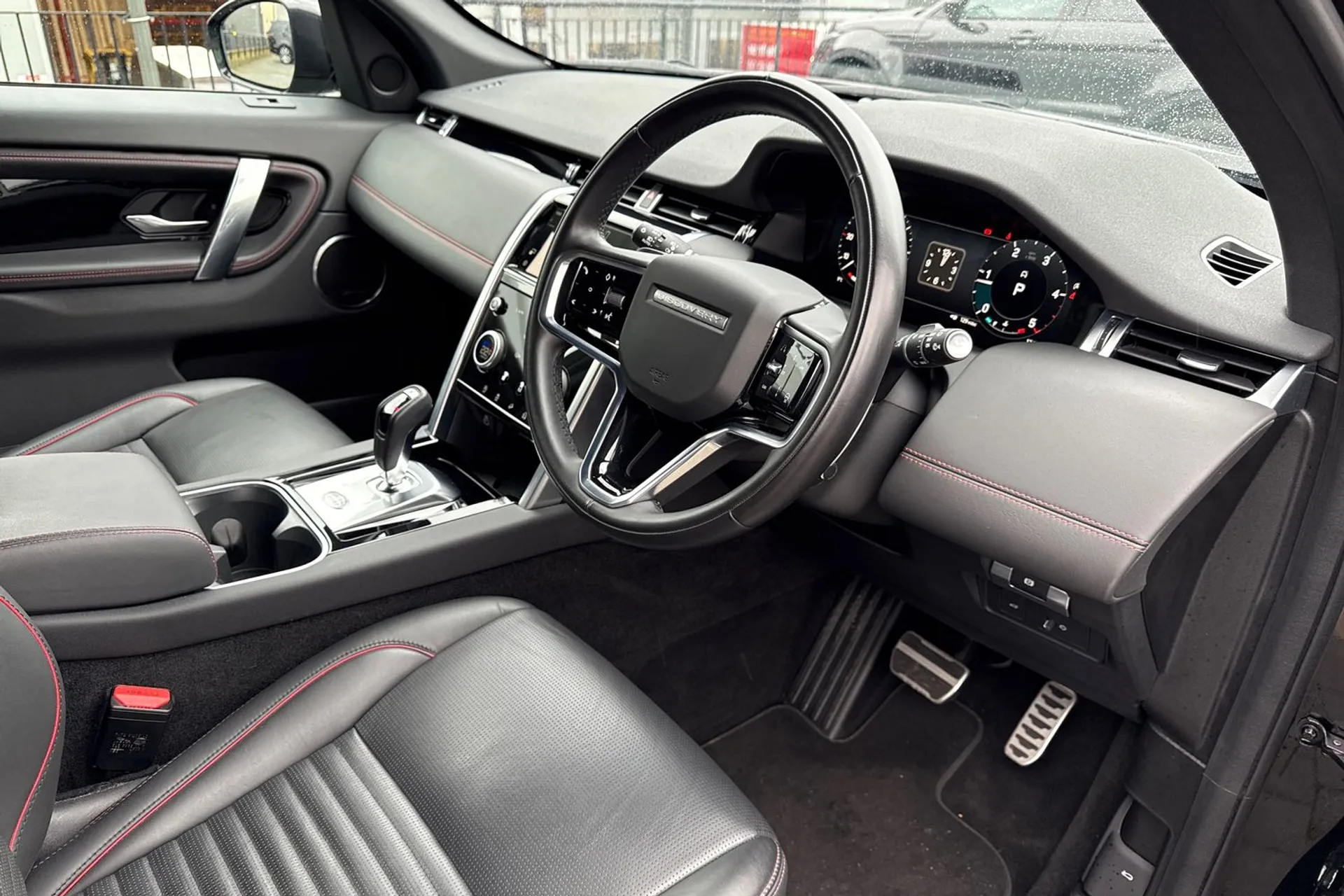 LAND ROVER DISCOVERY SPORT thumbnail image number 17