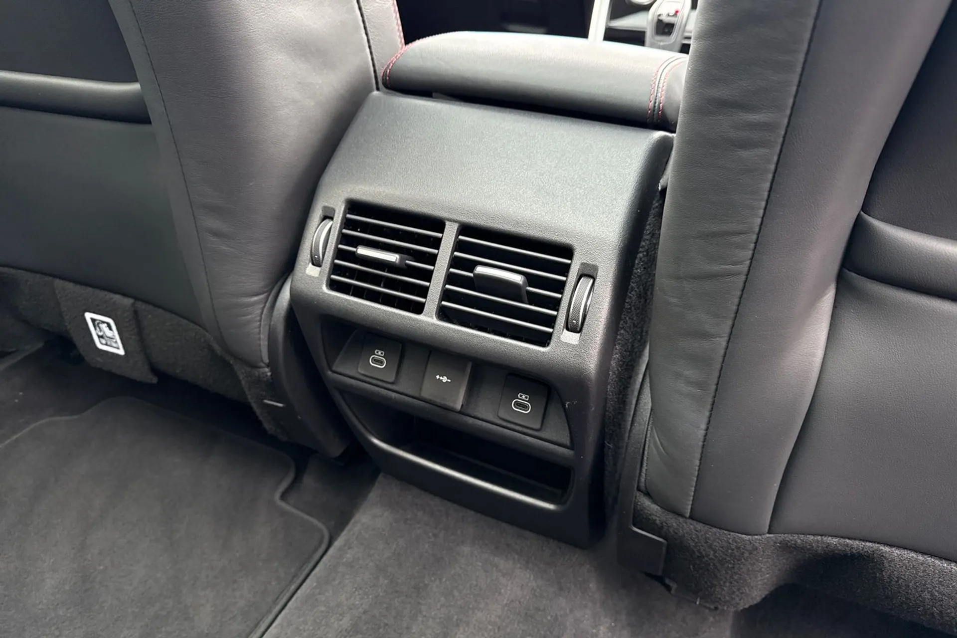 LAND ROVER DISCOVERY SPORT thumbnail image number 55