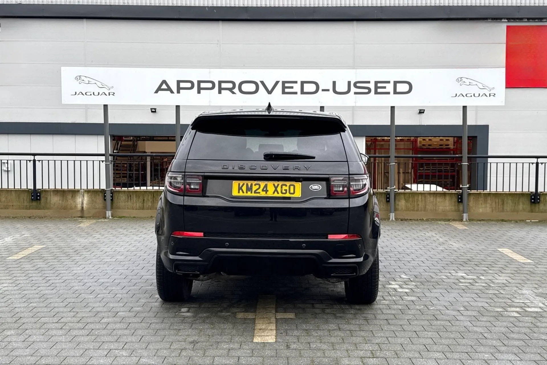 LAND ROVER DISCOVERY SPORT thumbnail image number 13