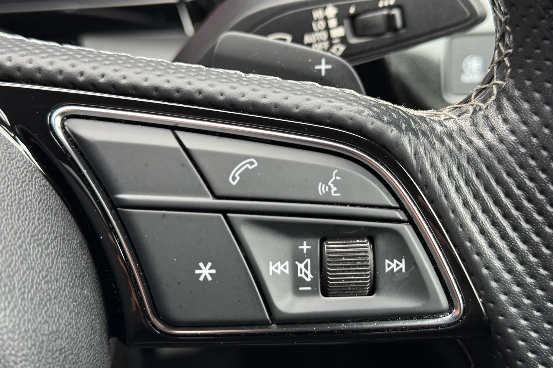 Audi A3 thumbnail image number 21