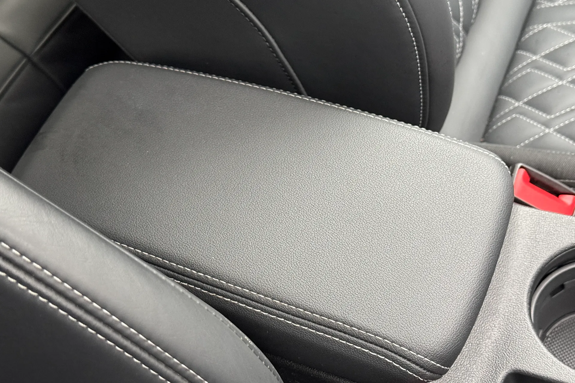 Audi A3 thumbnail image number 24