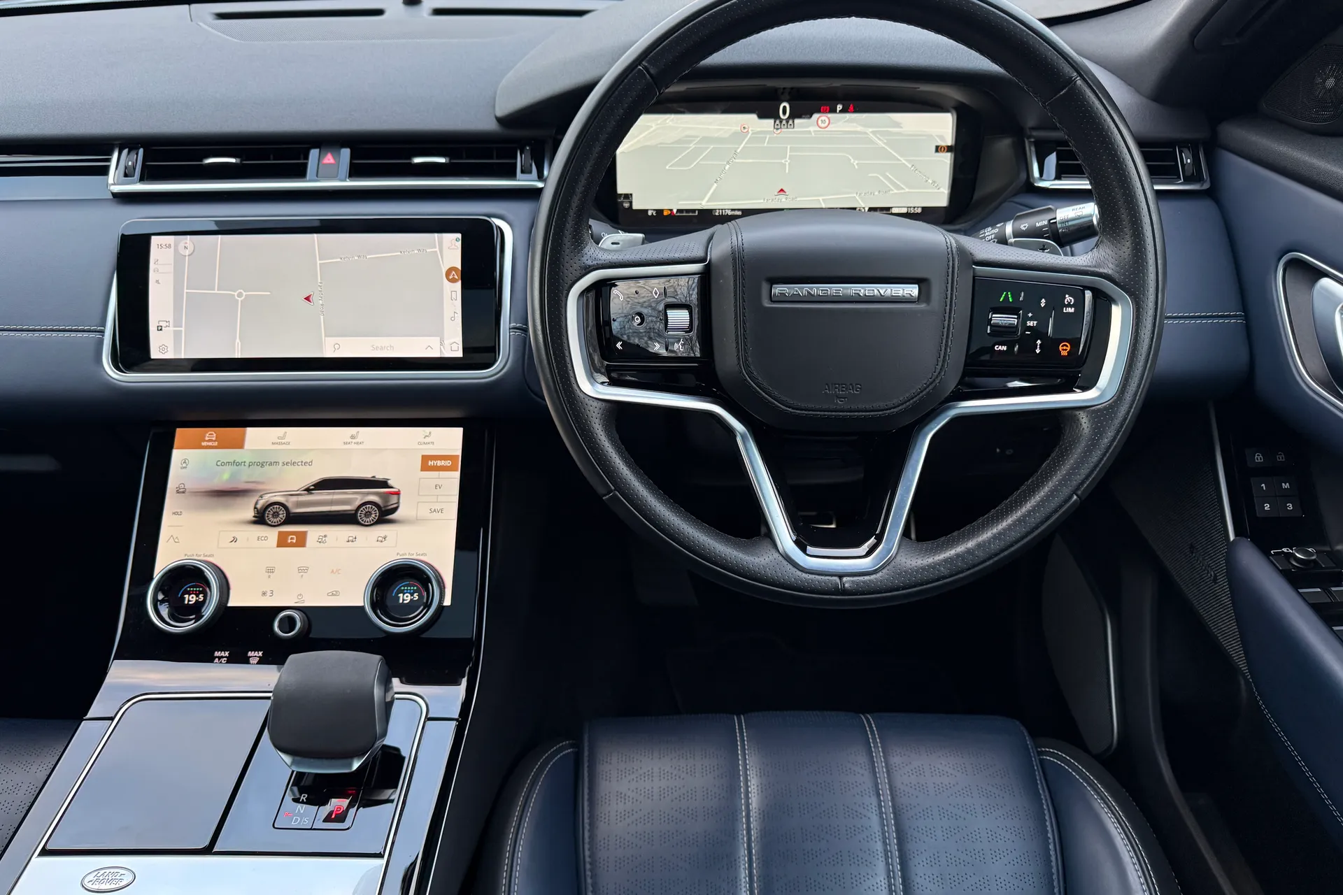 LAND ROVER RANGE ROVER VELAR thumbnail image number 25