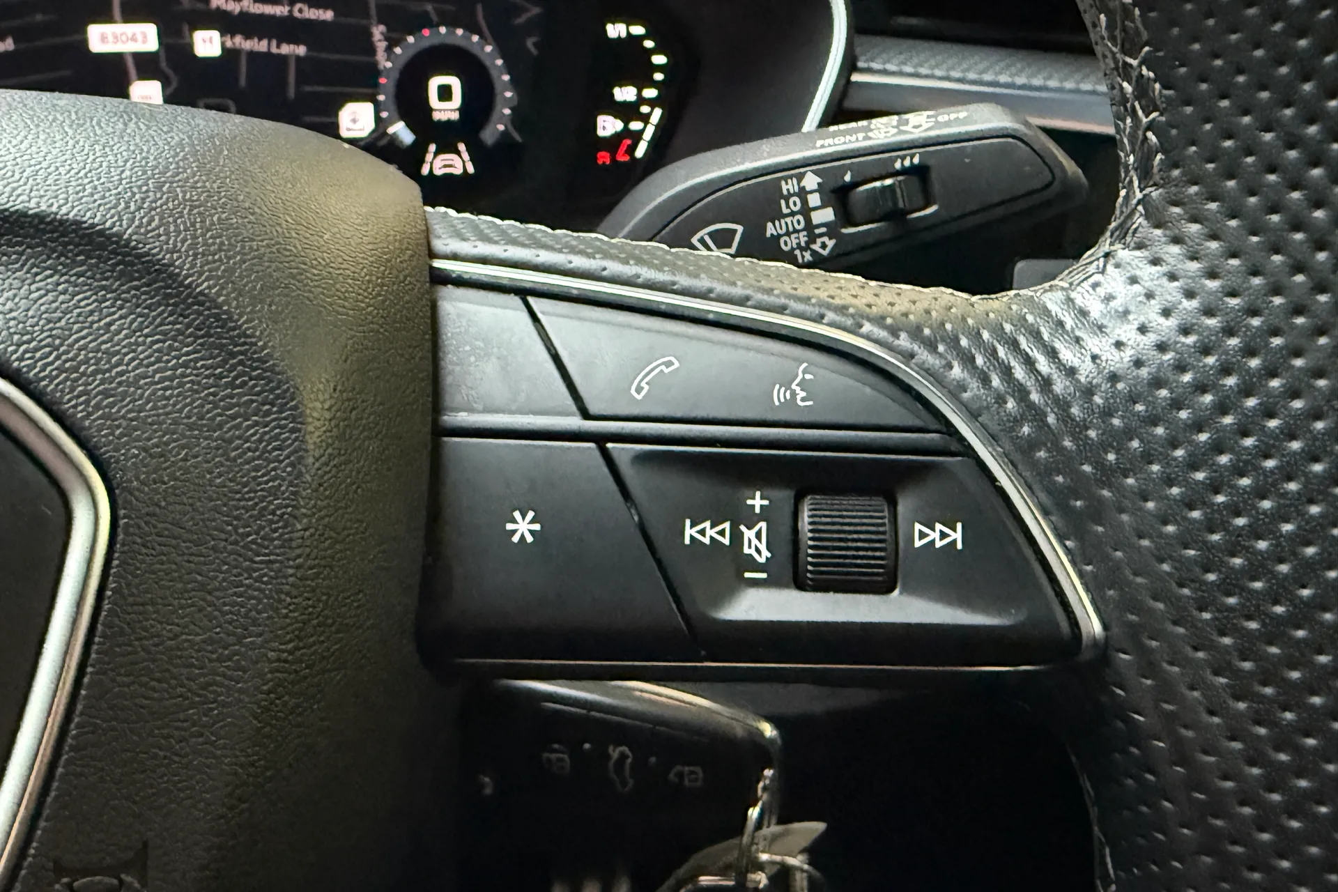 Audi Q3 thumbnail image number 19