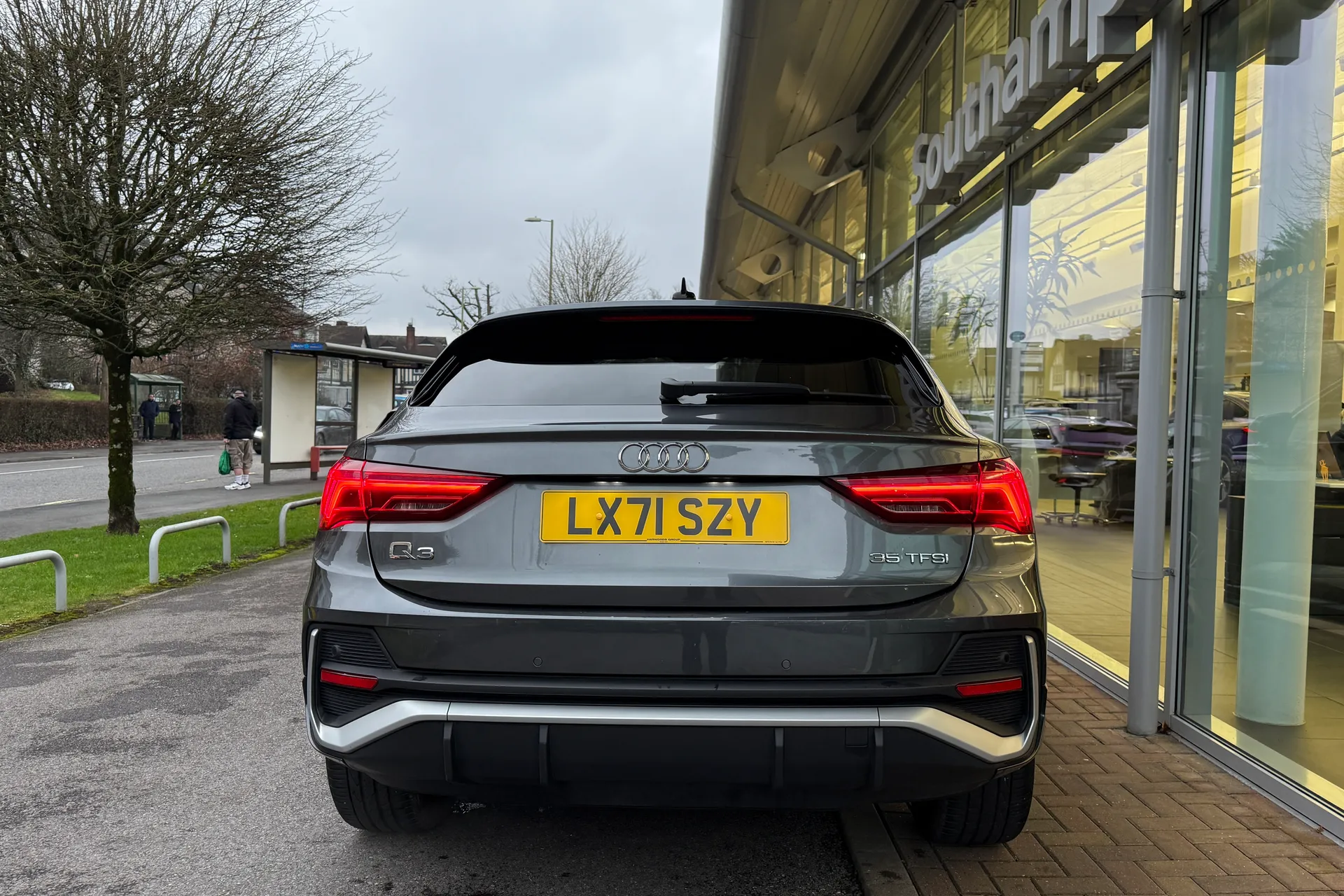 Audi Q3 thumbnail image number 41