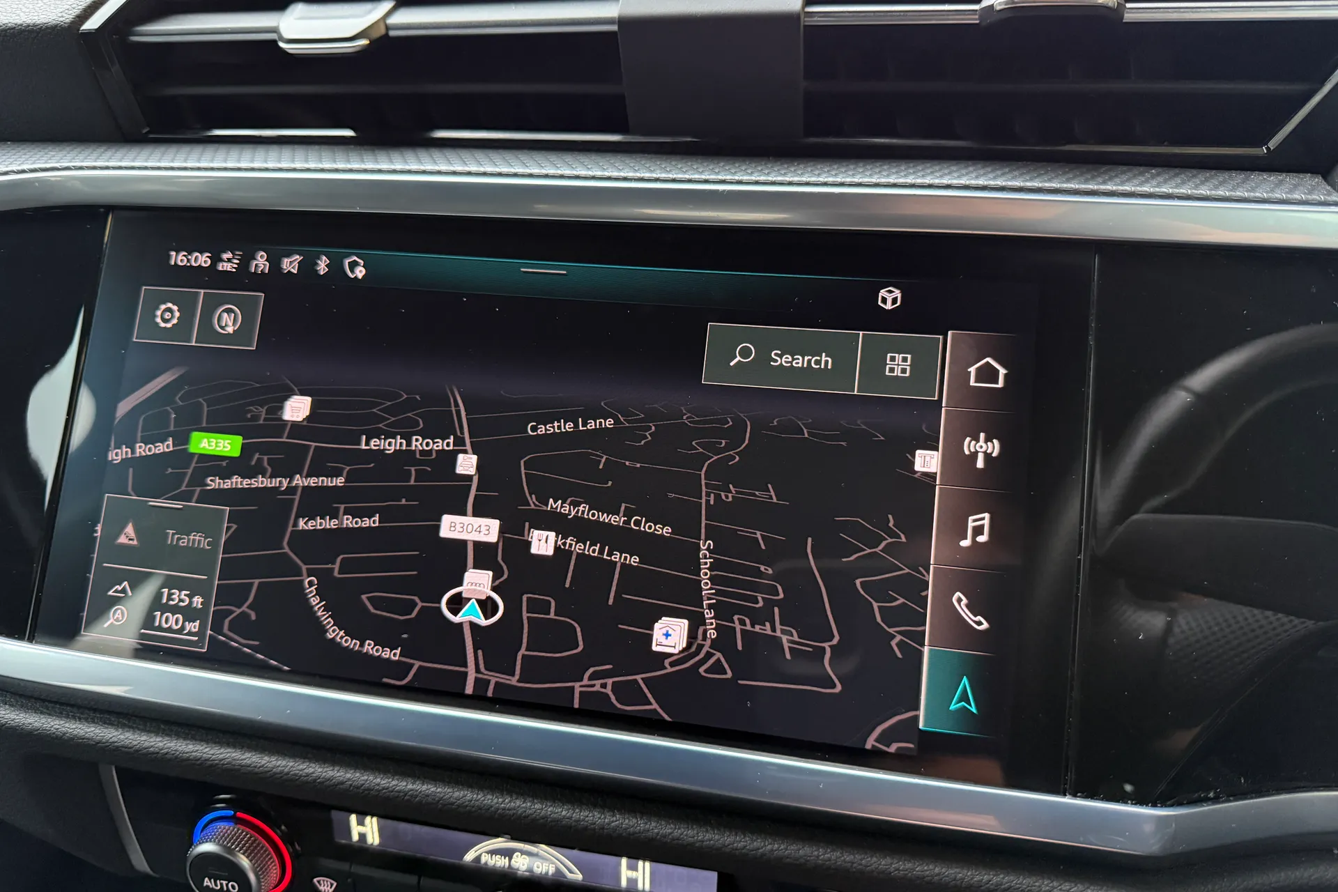 Audi Q3 thumbnail image number 5