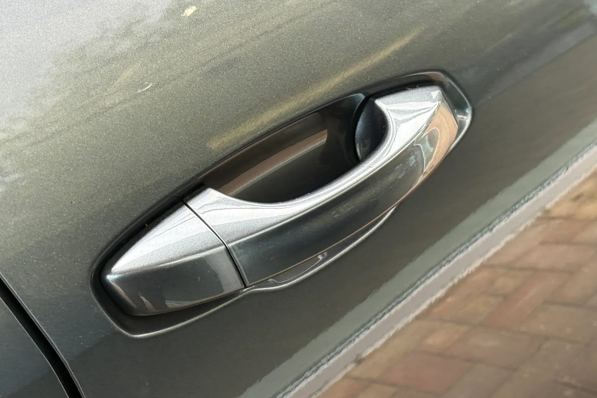 Audi Q3 thumbnail image number 33