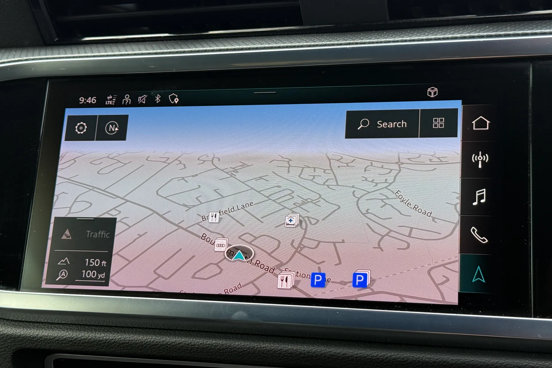 Audi Q3 thumbnail image number 4