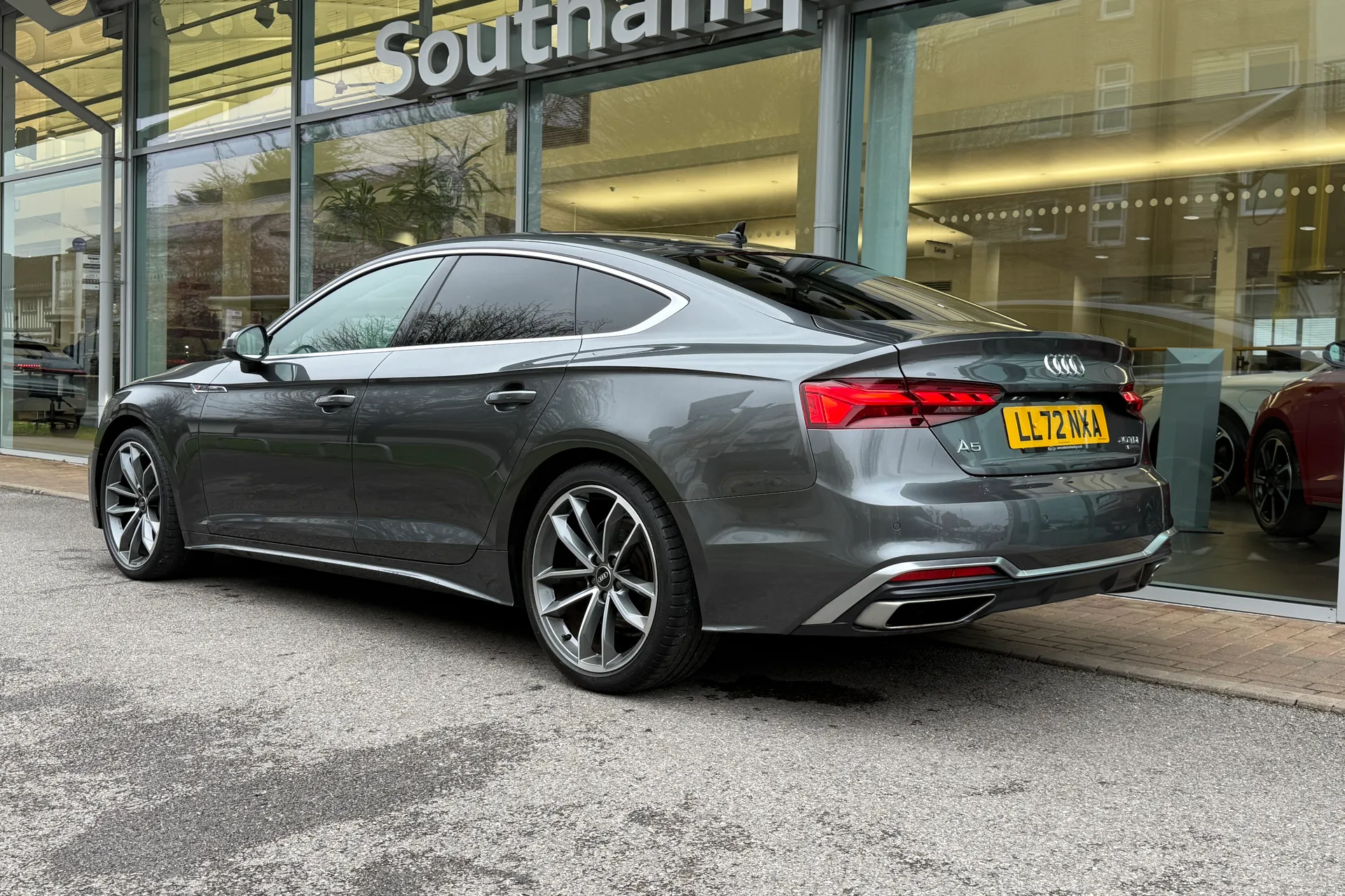 Audi A5 thumbnail image number 53