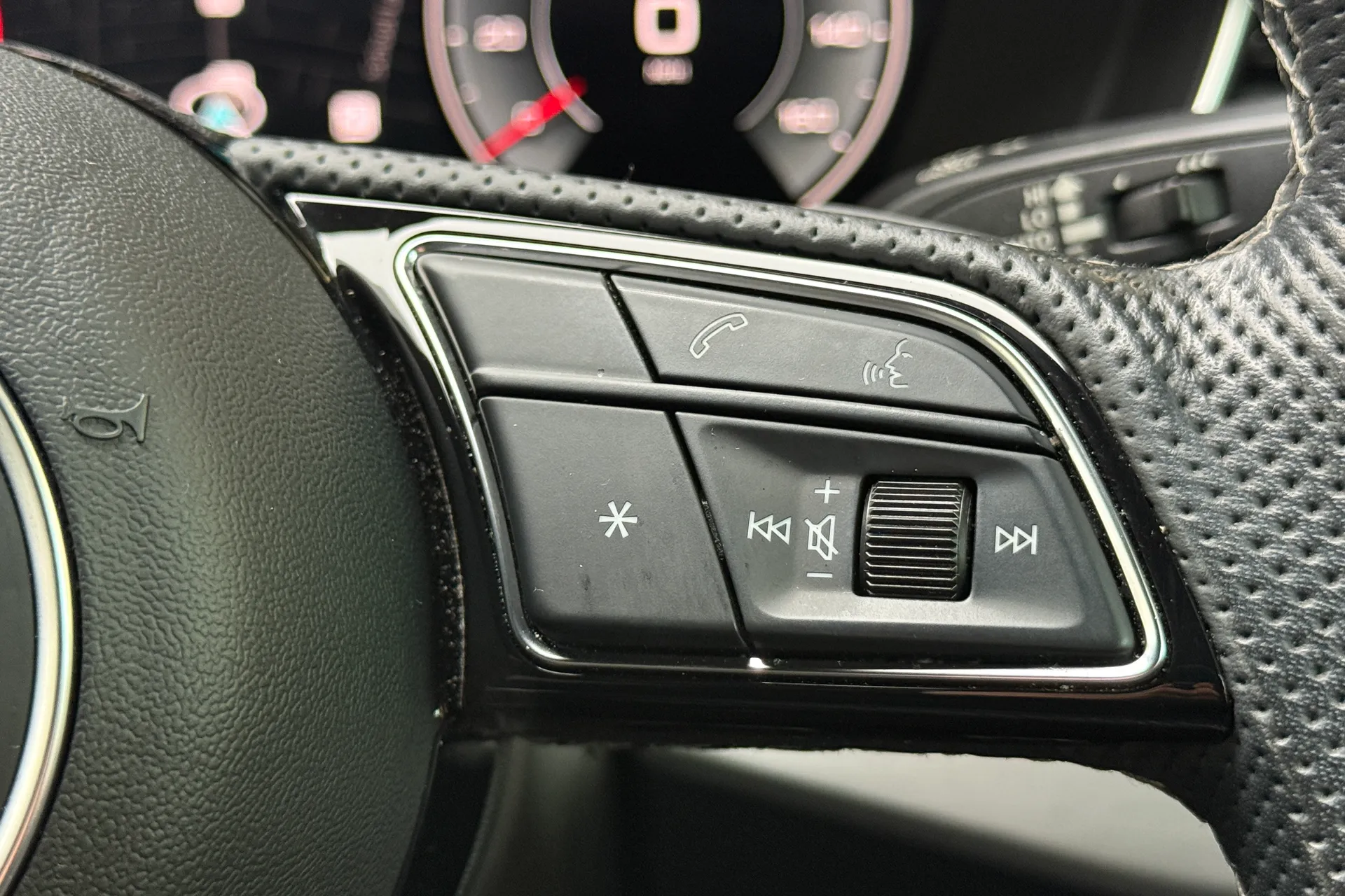 Audi A5 thumbnail image number 16