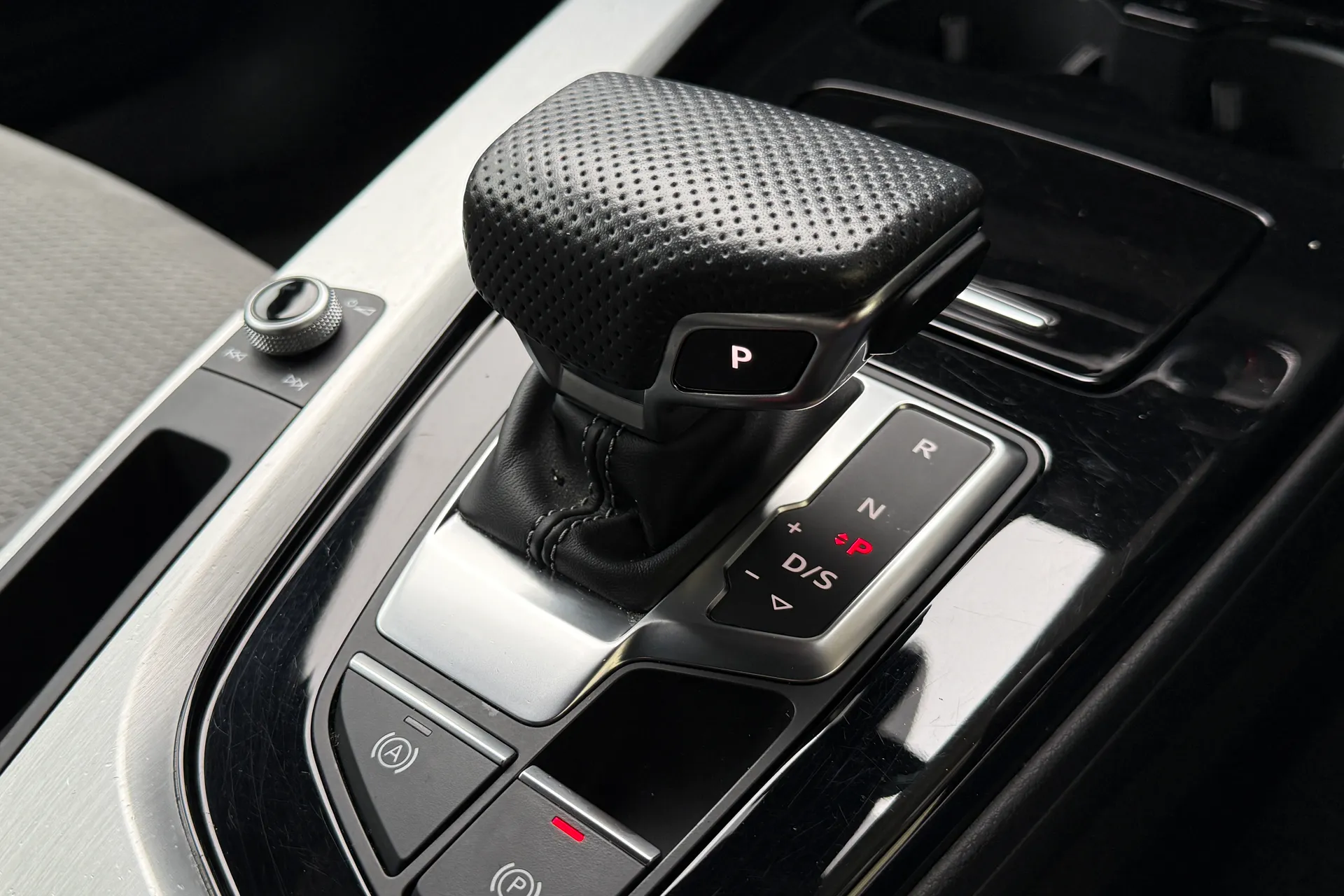 Audi A5 thumbnail image number 22