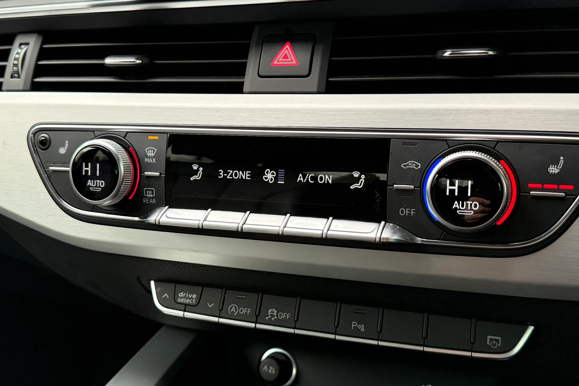 Audi A5 thumbnail image number 10