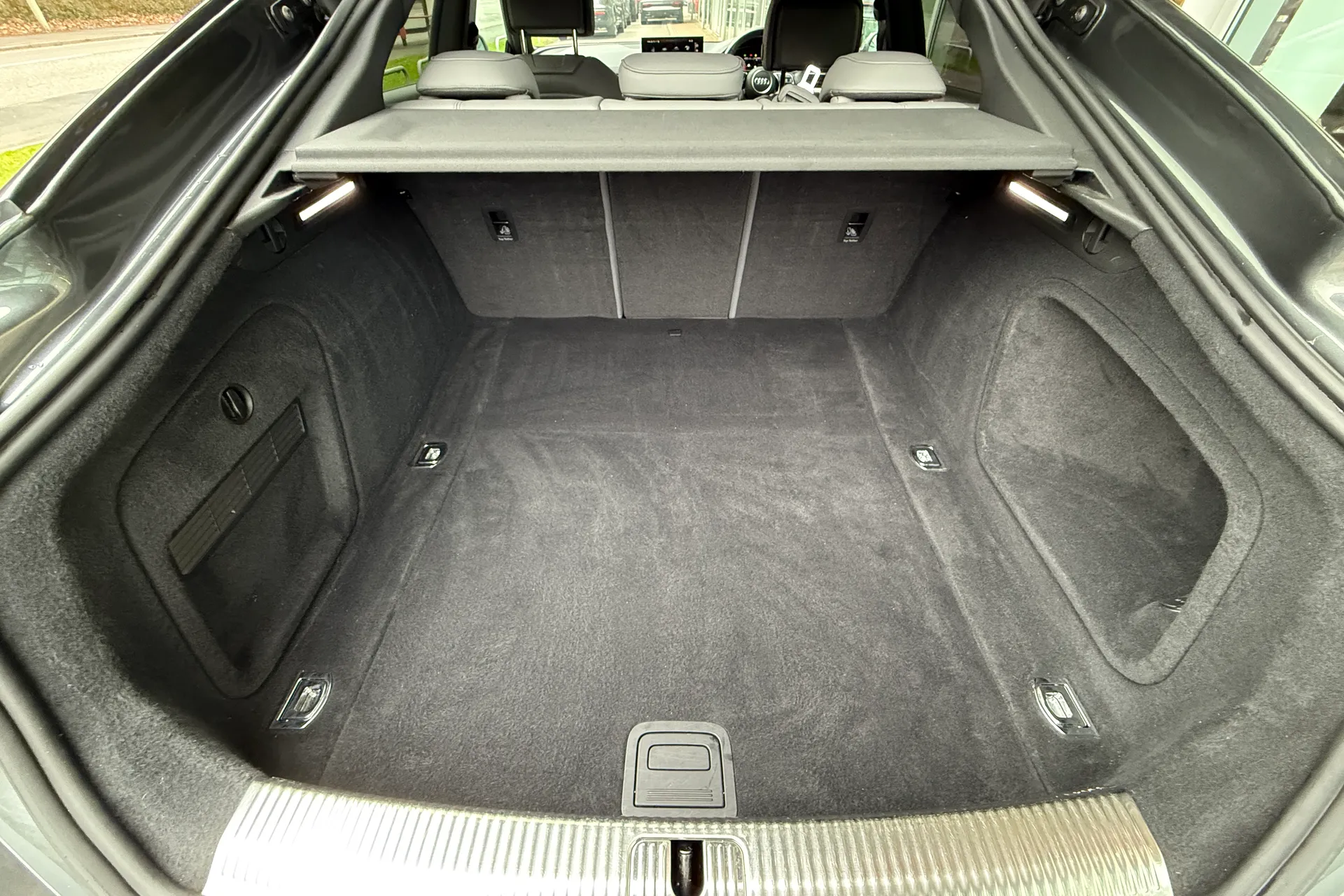 Audi A5 thumbnail image number 51