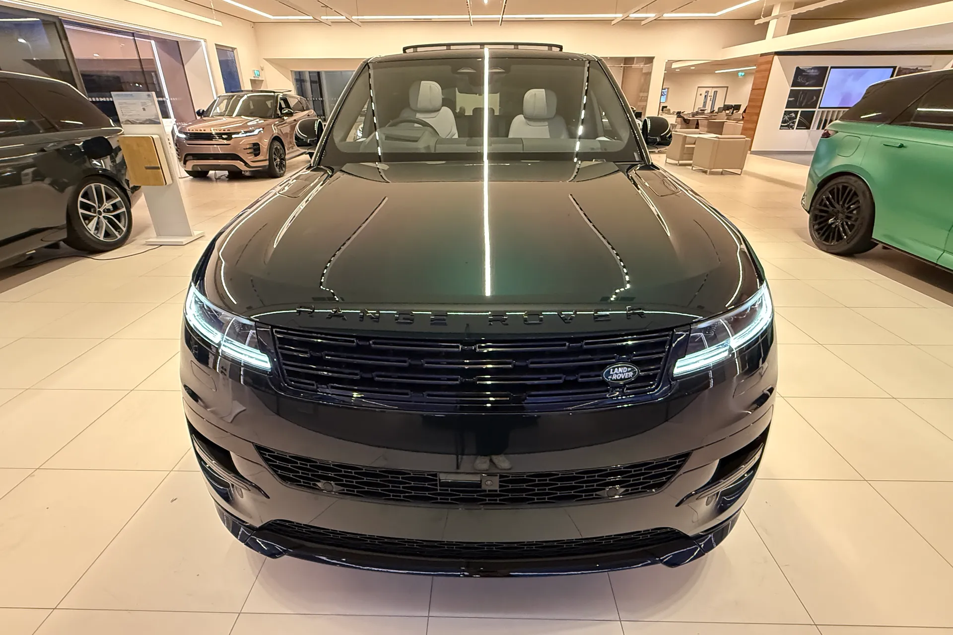 LAND ROVER RANGE ROVER SPORT thumbnail image number 7