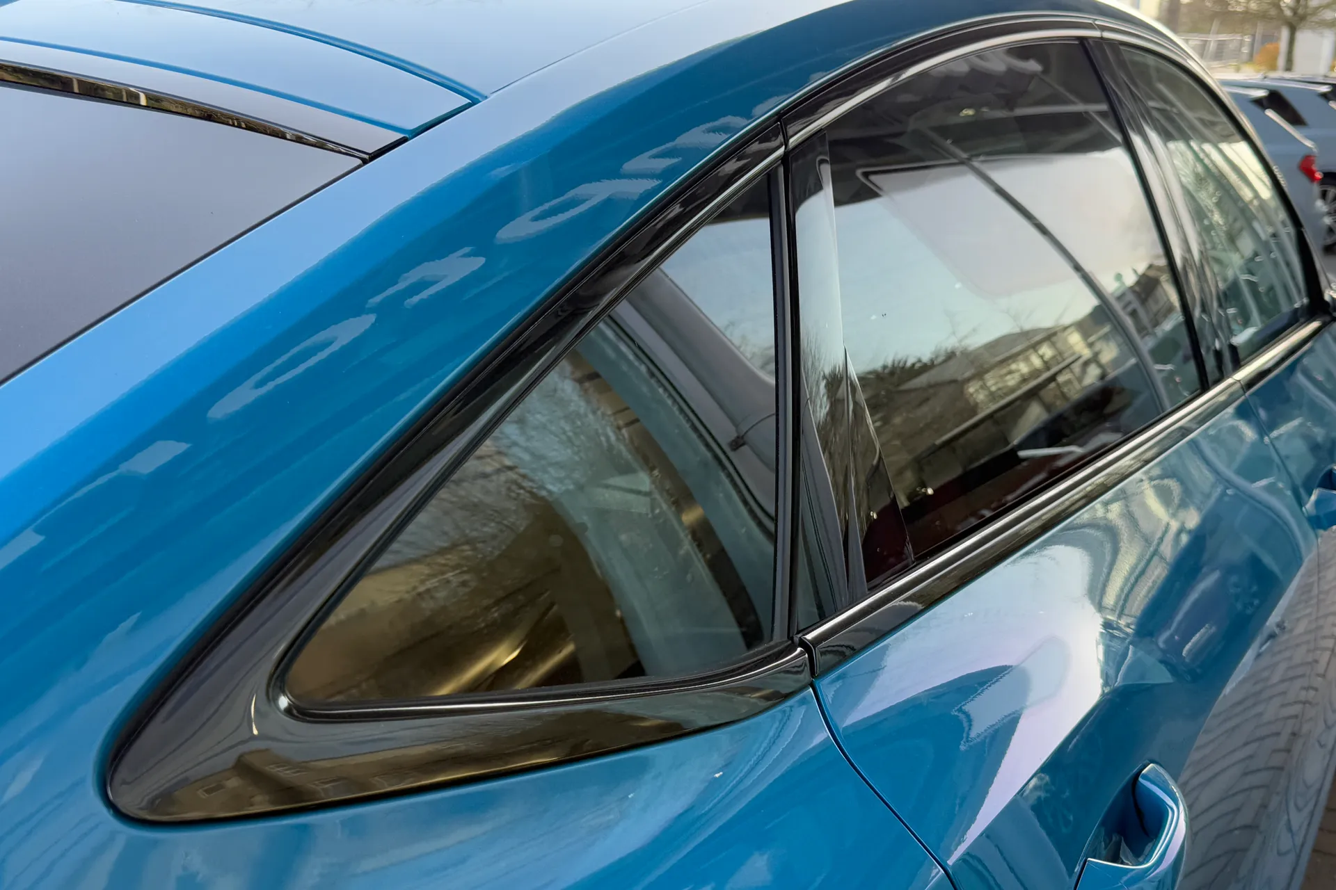 Audi e-tron thumbnail image number 41