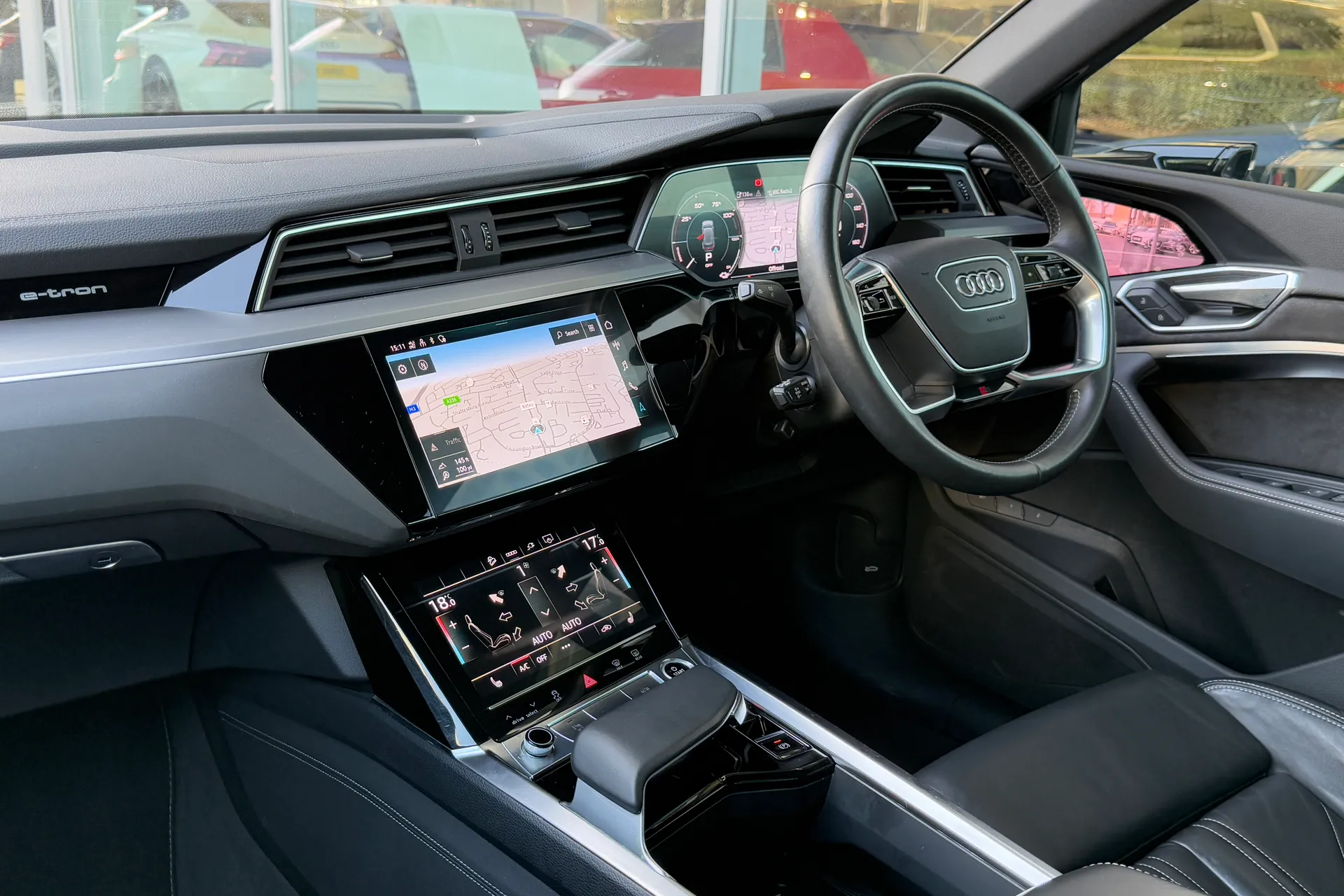 Audi e-tron thumbnail image number 54