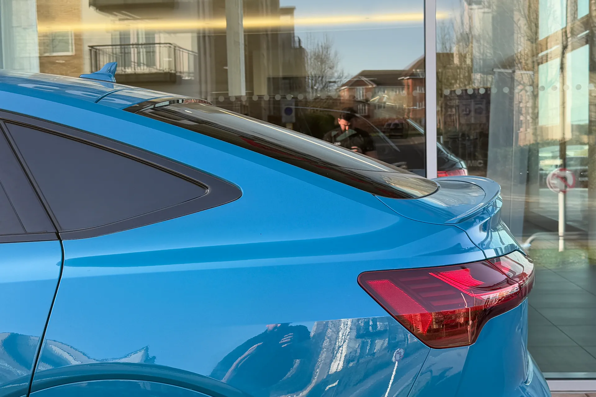 Audi e-tron thumbnail image number 52