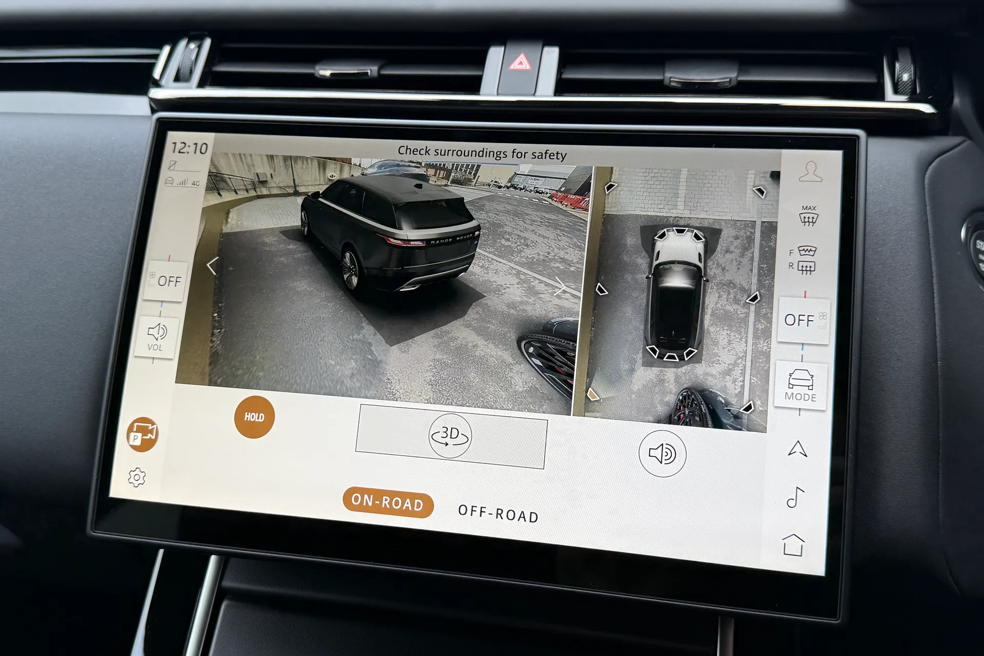 LAND ROVER RANGE ROVER VELAR thumbnail image number 12