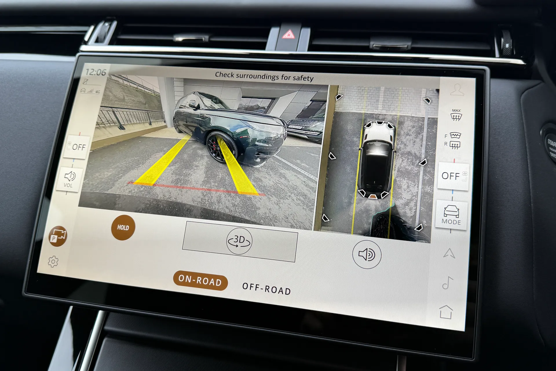 LAND ROVER RANGE ROVER VELAR thumbnail image number 4