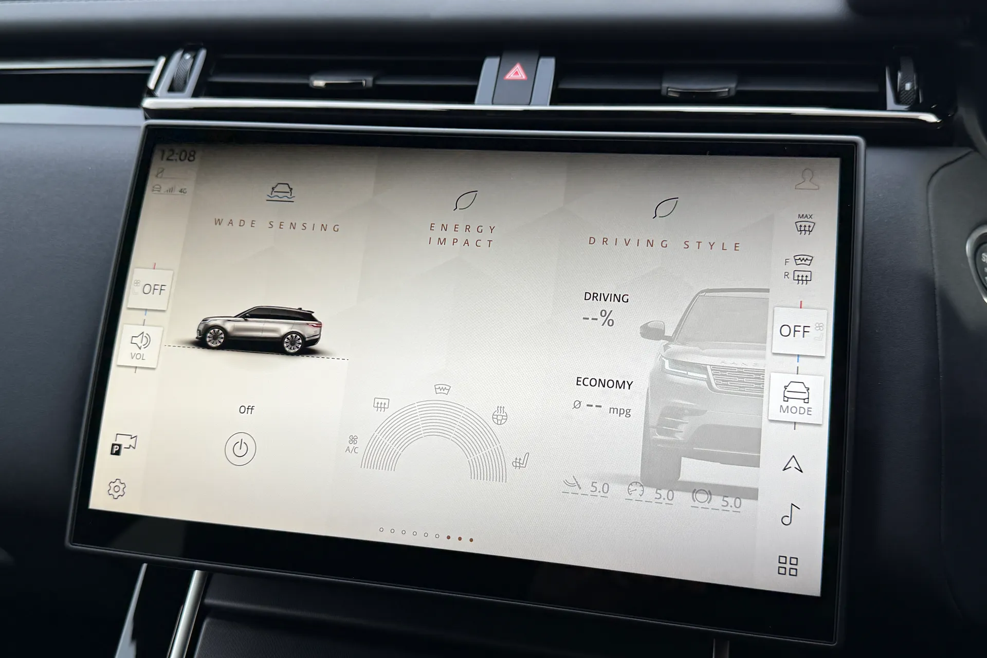 LAND ROVER RANGE ROVER VELAR thumbnail image number 34