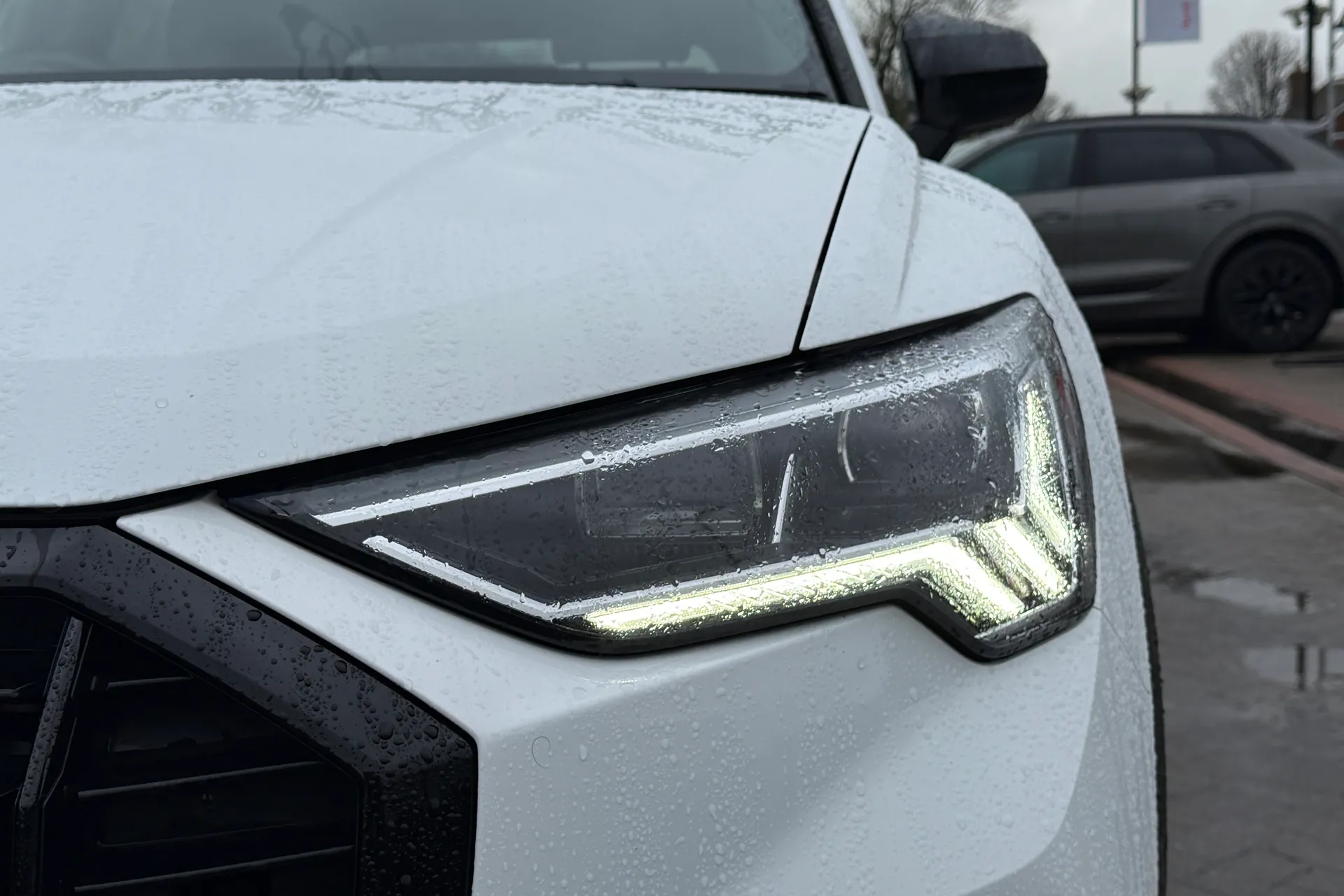 Audi Q3 thumbnail image number 49