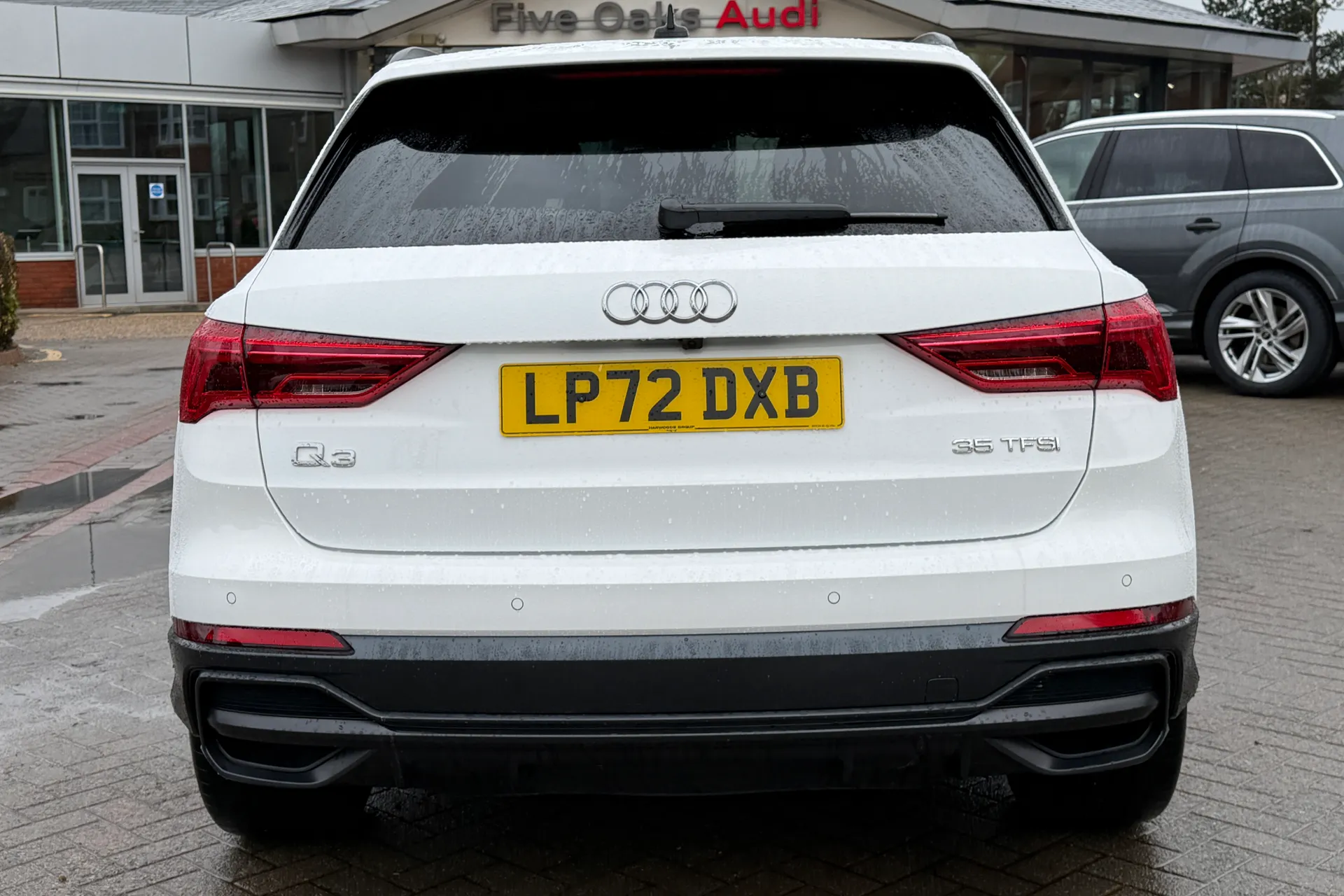 Audi Q3 thumbnail image number 30