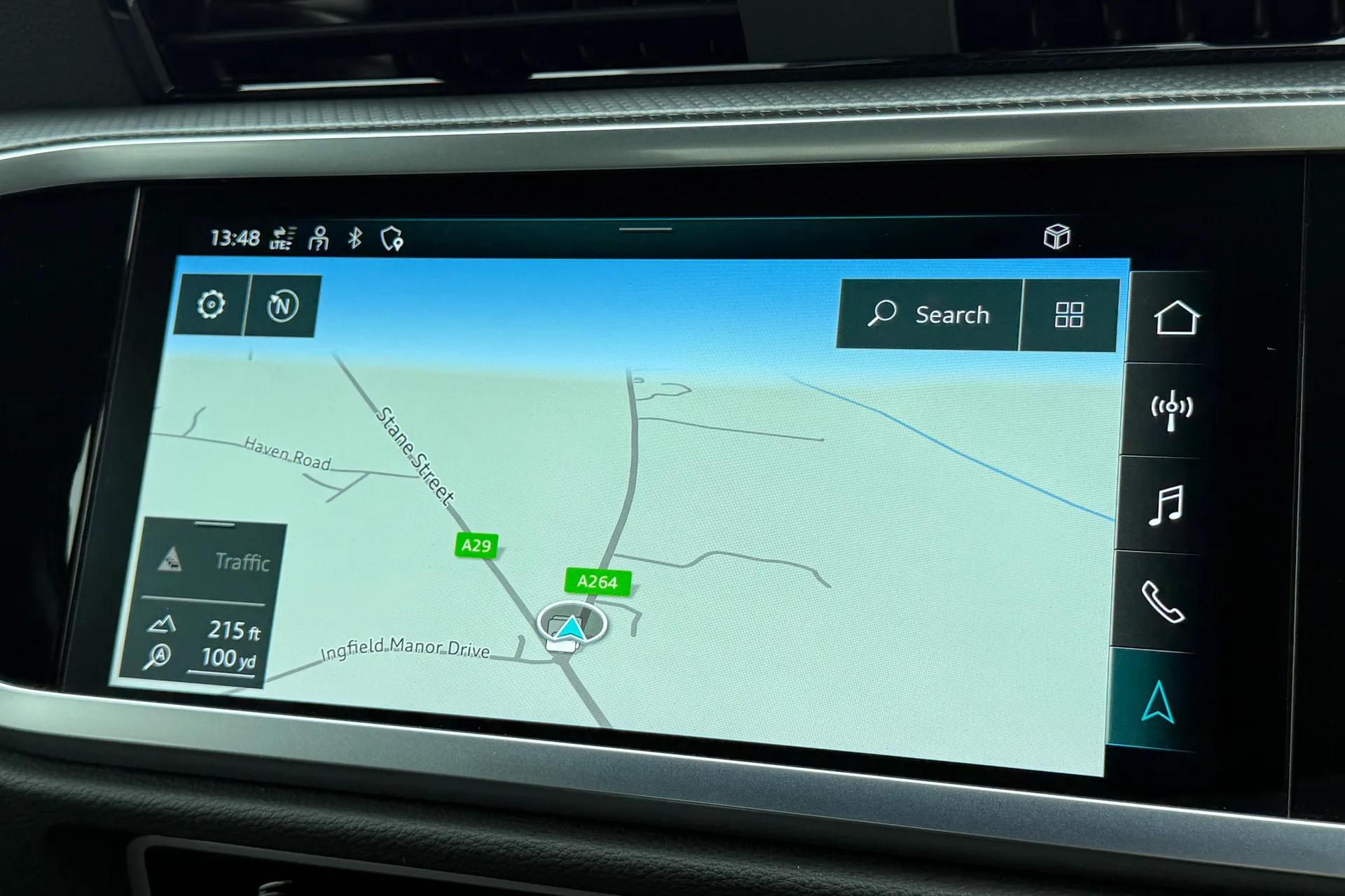 Audi Q3 thumbnail image number 5