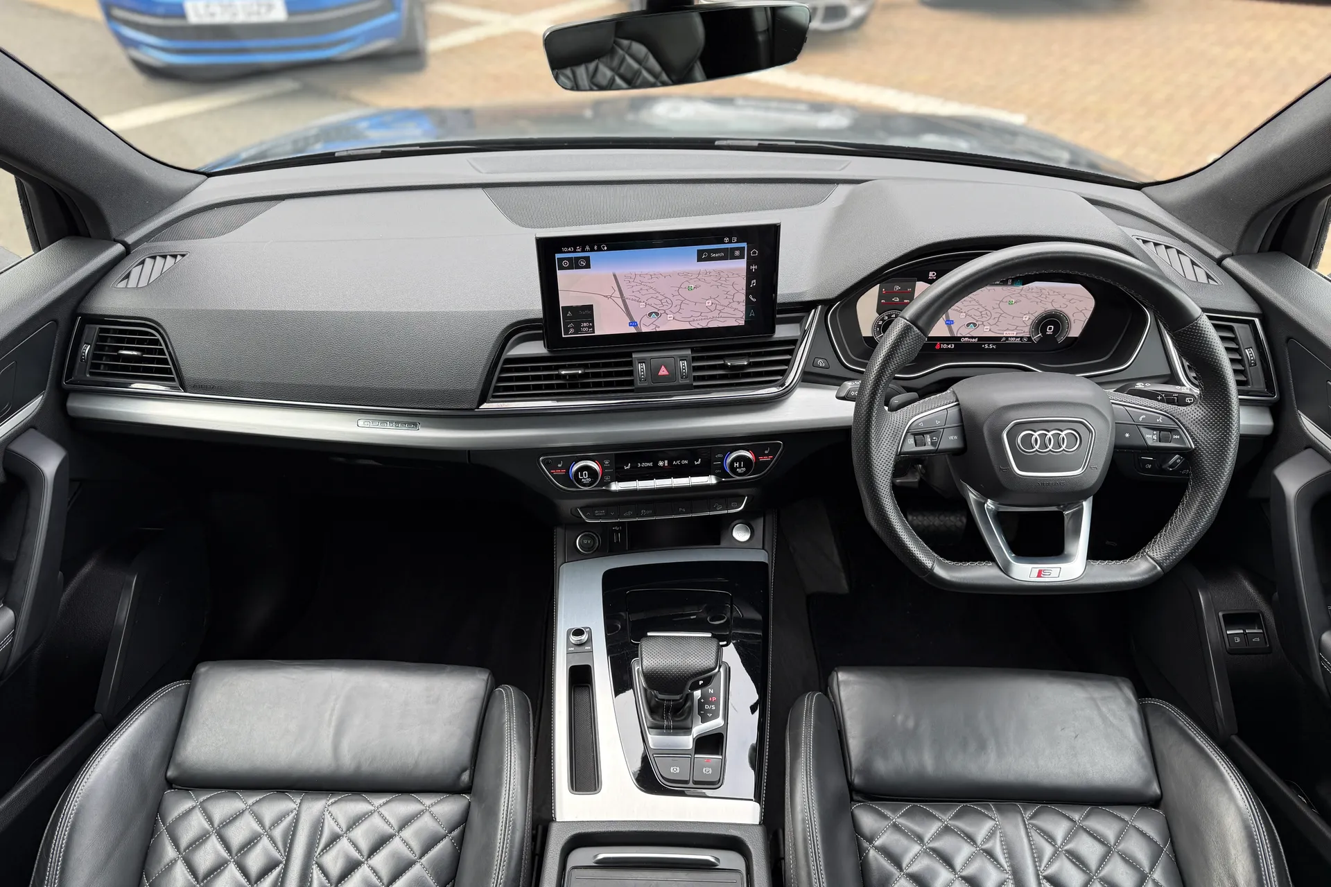 Audi Q5 thumbnail image number 3