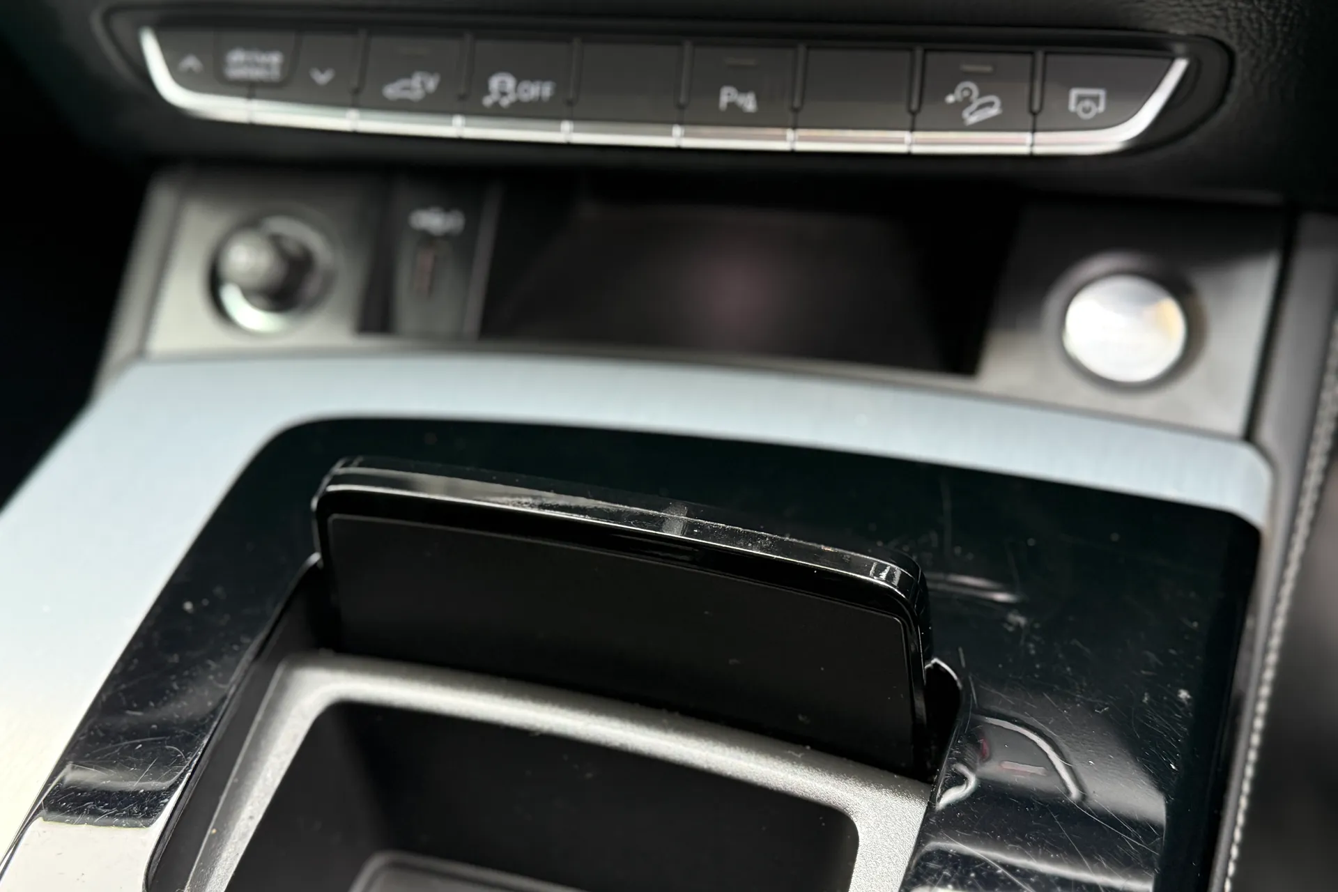 Audi Q5 thumbnail image number 48