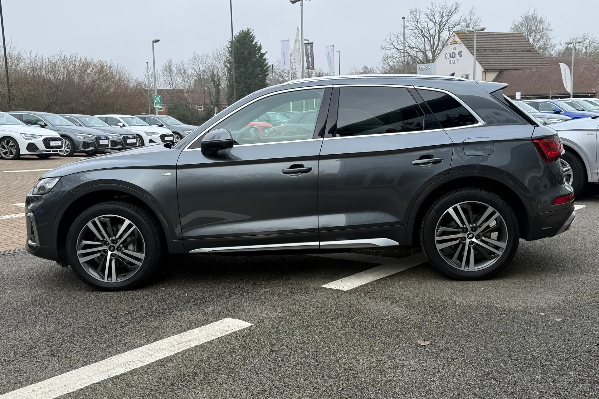 Audi Q5 thumbnail image number 15