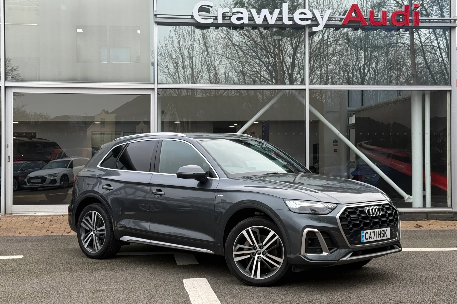 Audi Q5 focused image