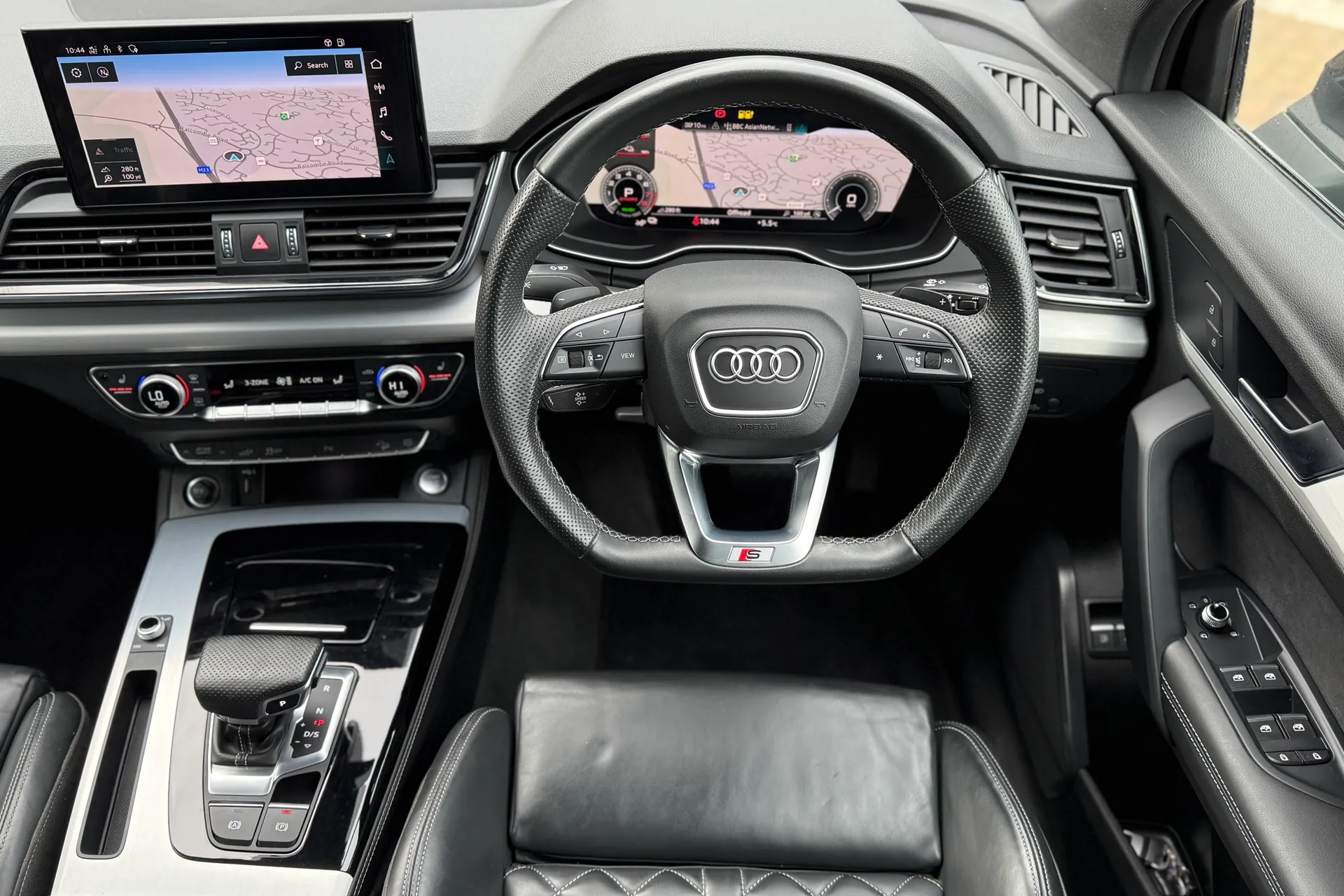 Audi Q5 thumbnail image number 5