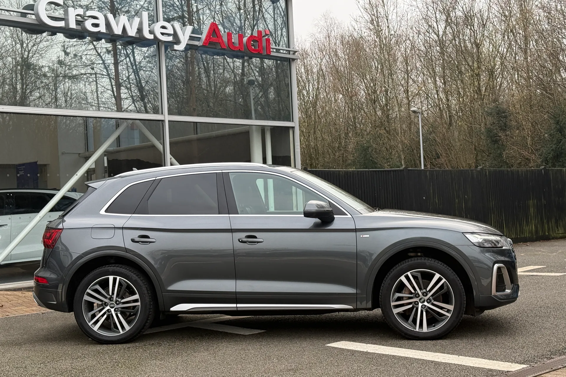 Audi Q5 thumbnail image number 2