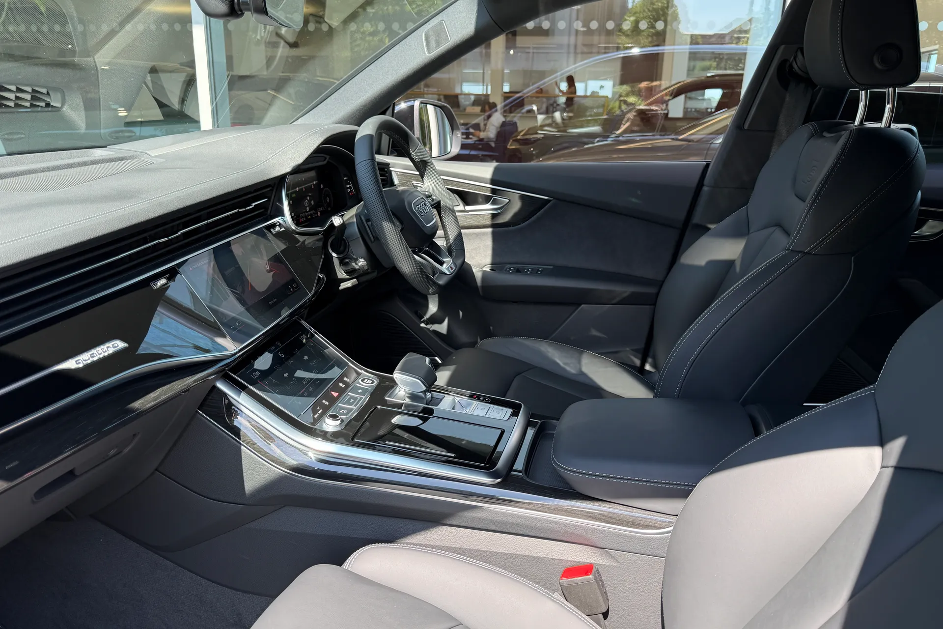 Audi Q8 thumbnail image number 58