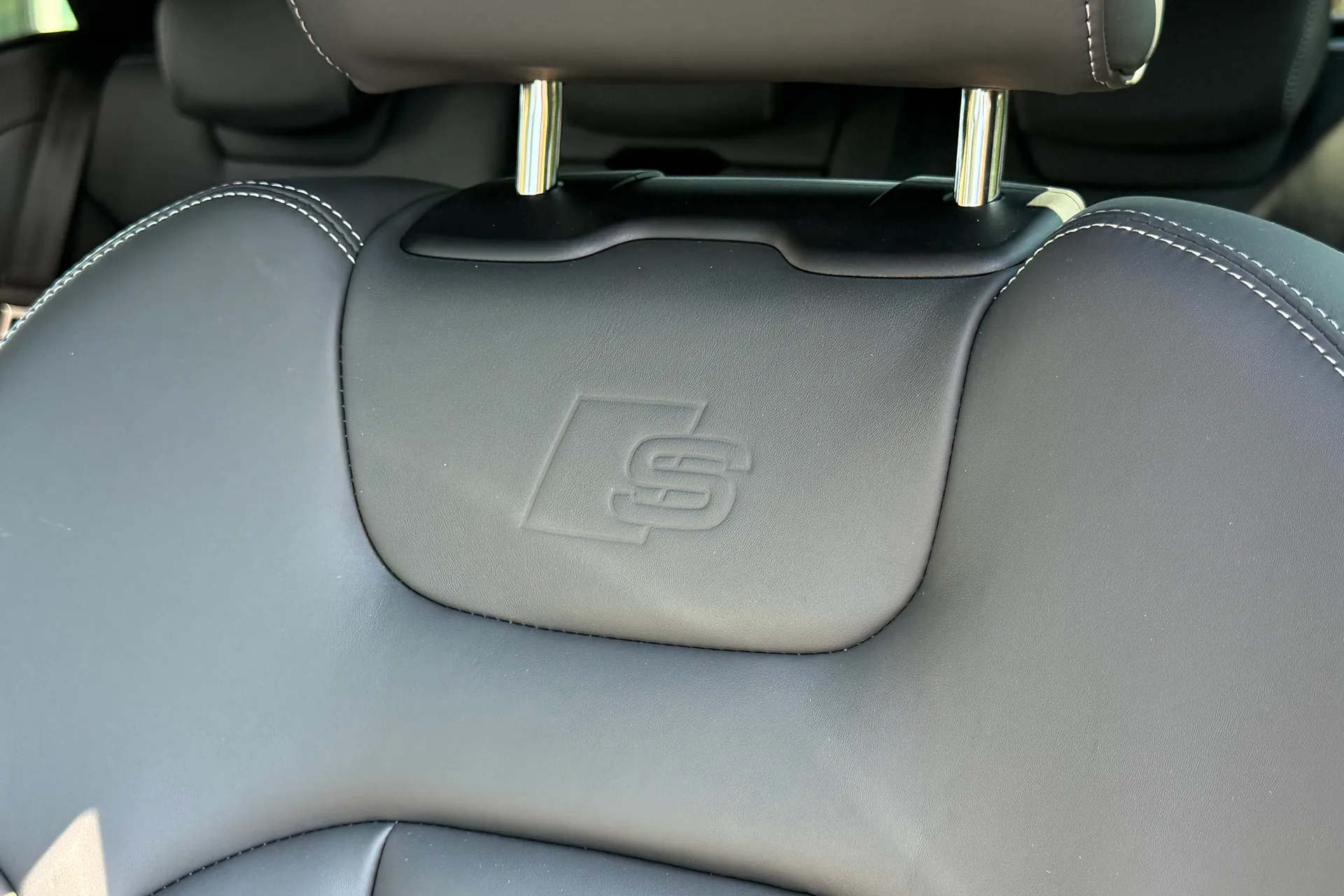 Audi Q8 thumbnail image number 59