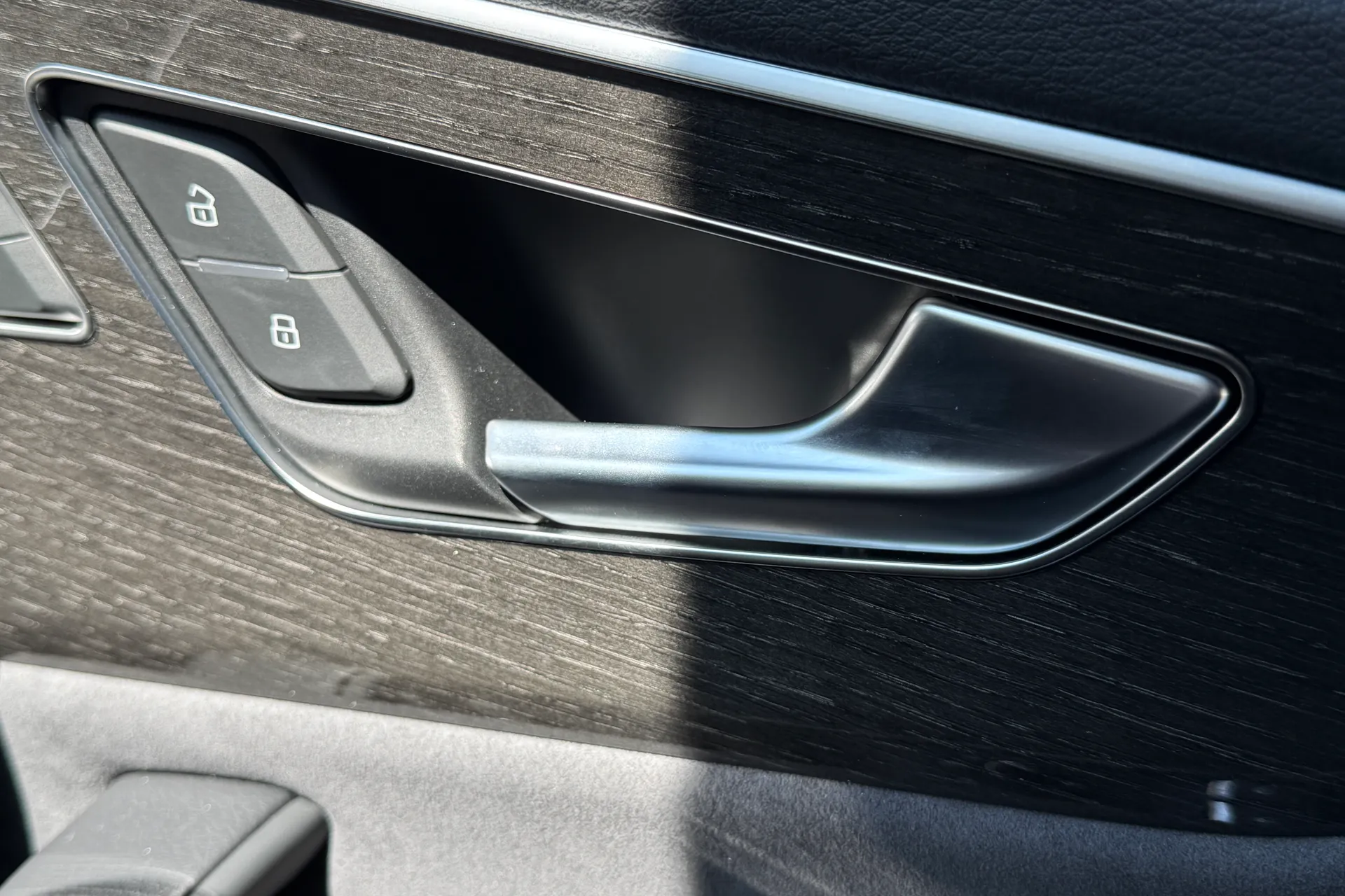Audi Q8 thumbnail image number 16