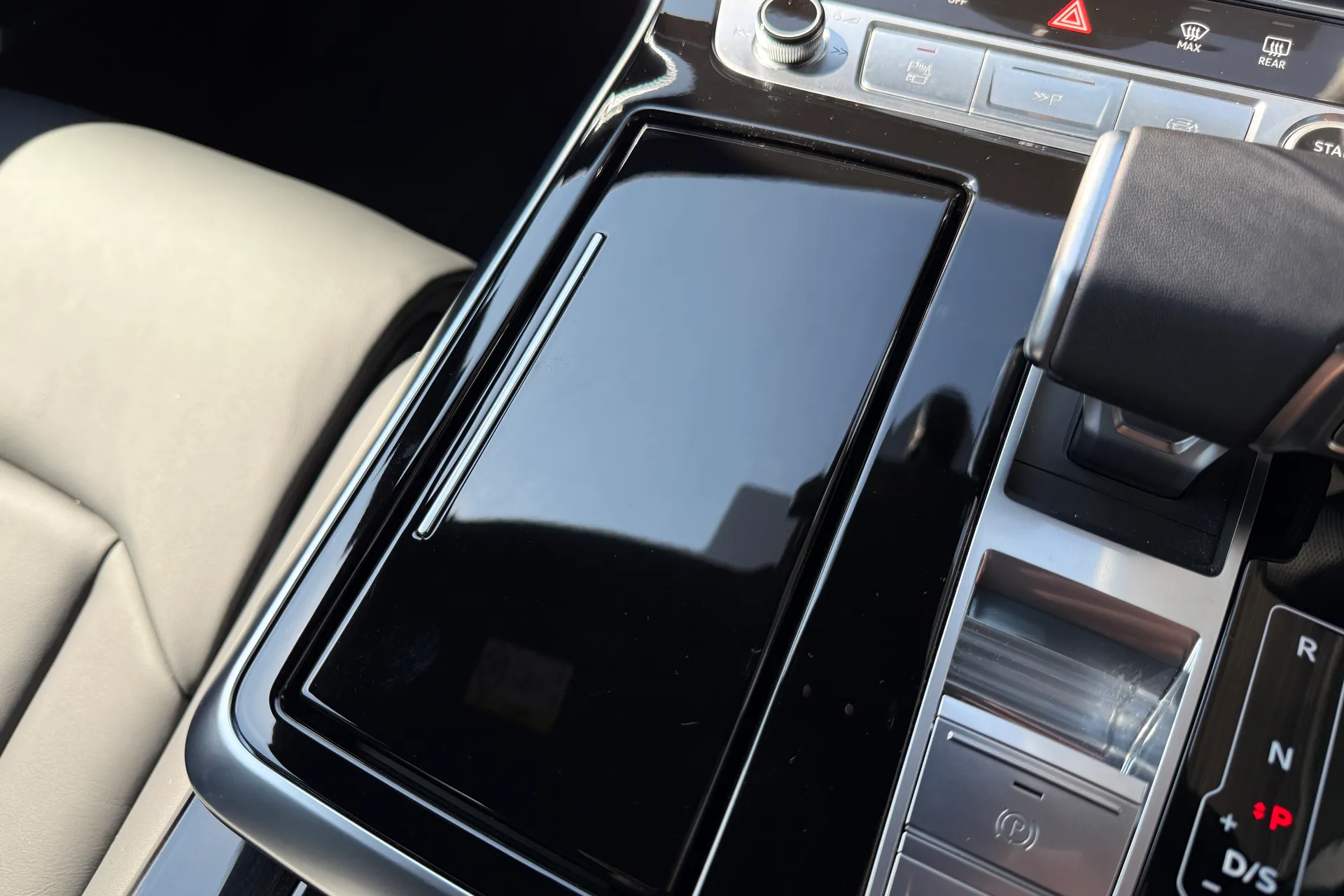 Audi Q8 thumbnail image number 33
