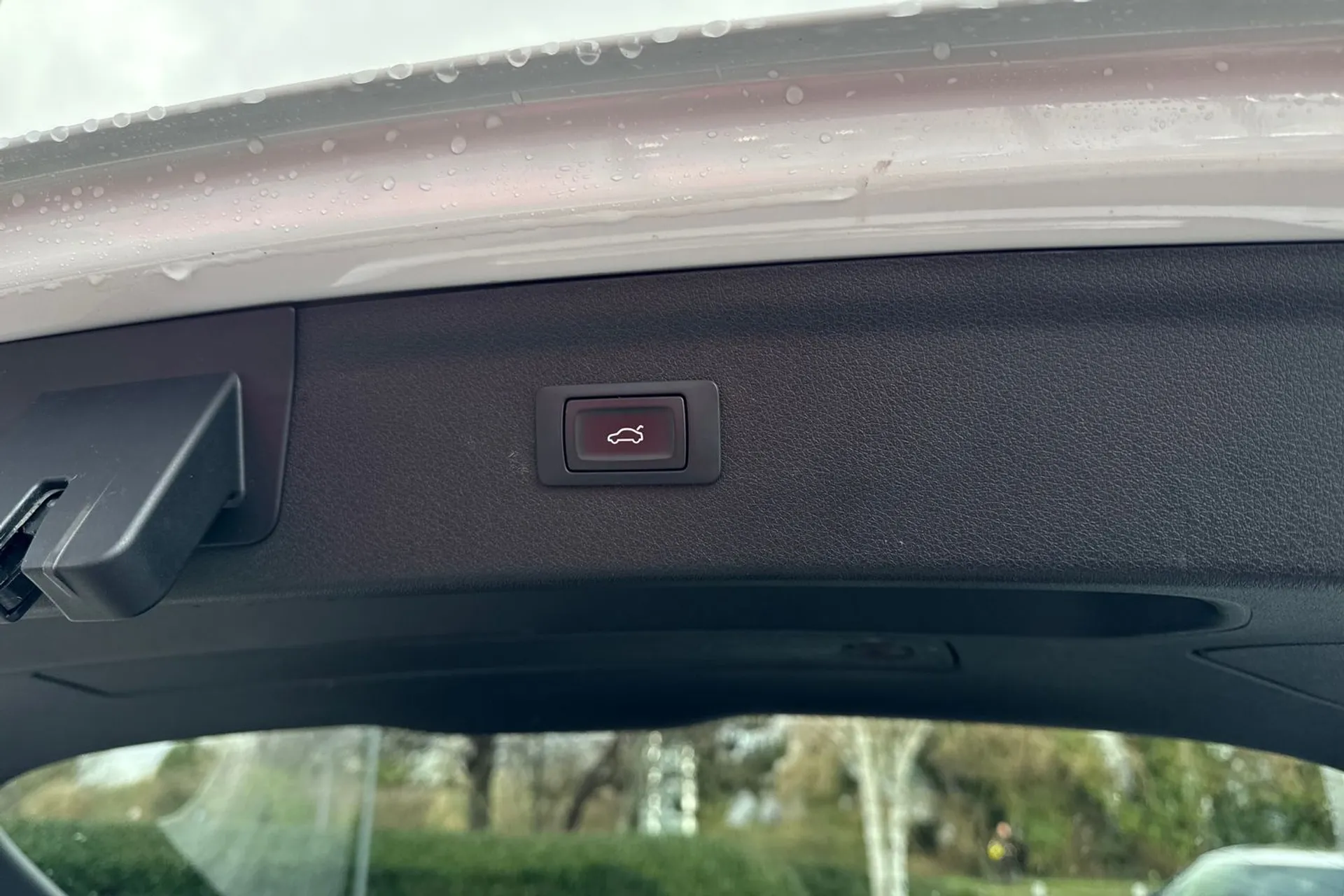 Audi Q3 thumbnail image number 36